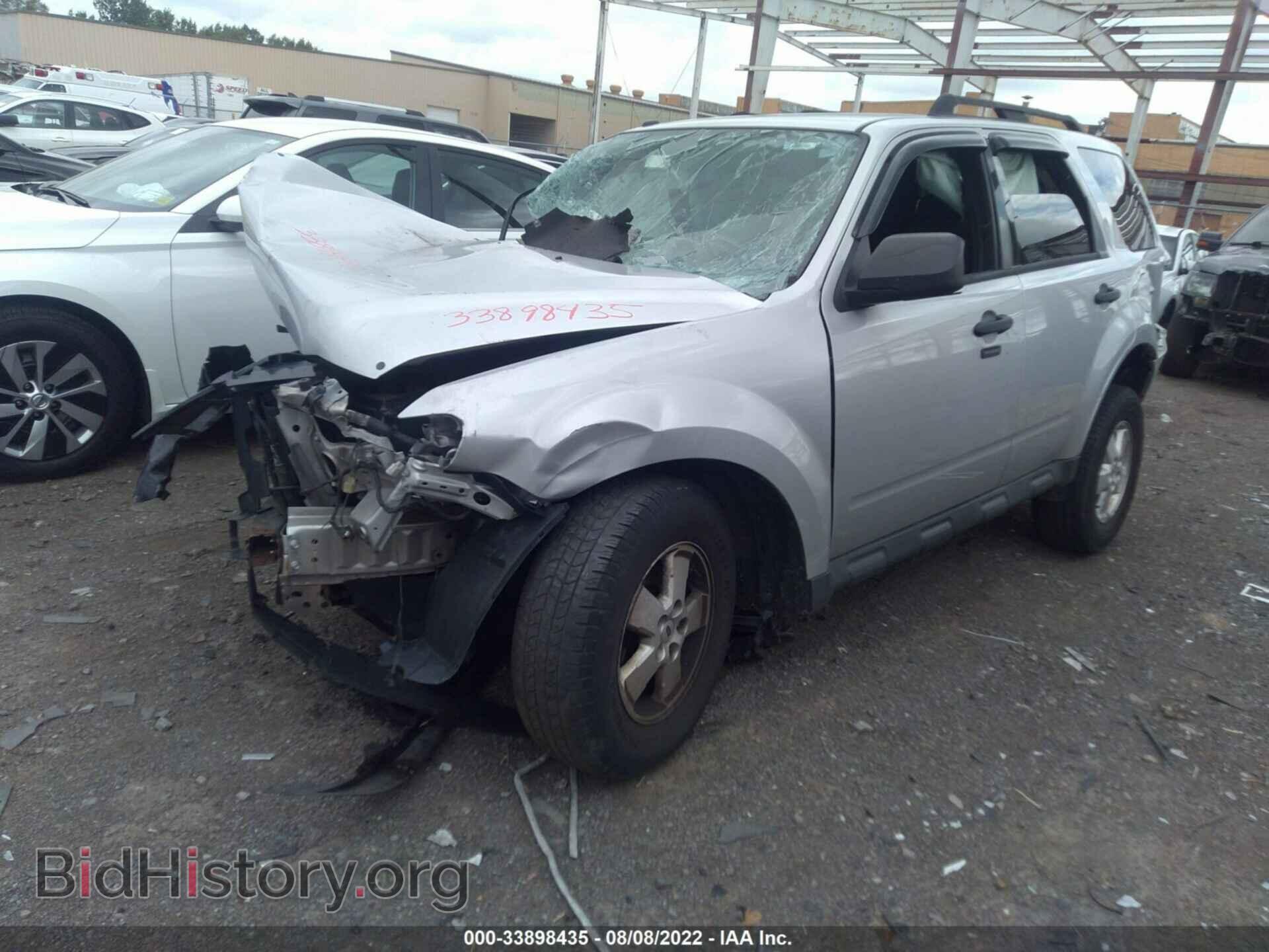 2011 FORD ESCAPE - VIN: 1FMCU9DG8BKA20478 - Фото 2