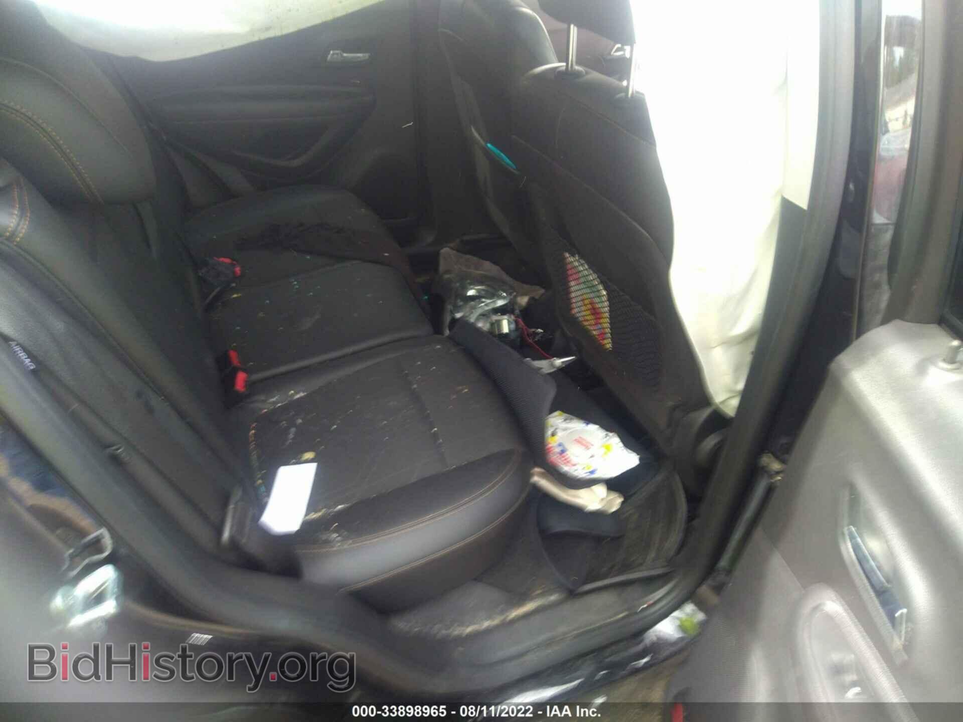 2020 CHEVROLET TRAX - VIN: KL7CJPSB9LB093740 - Photo 8