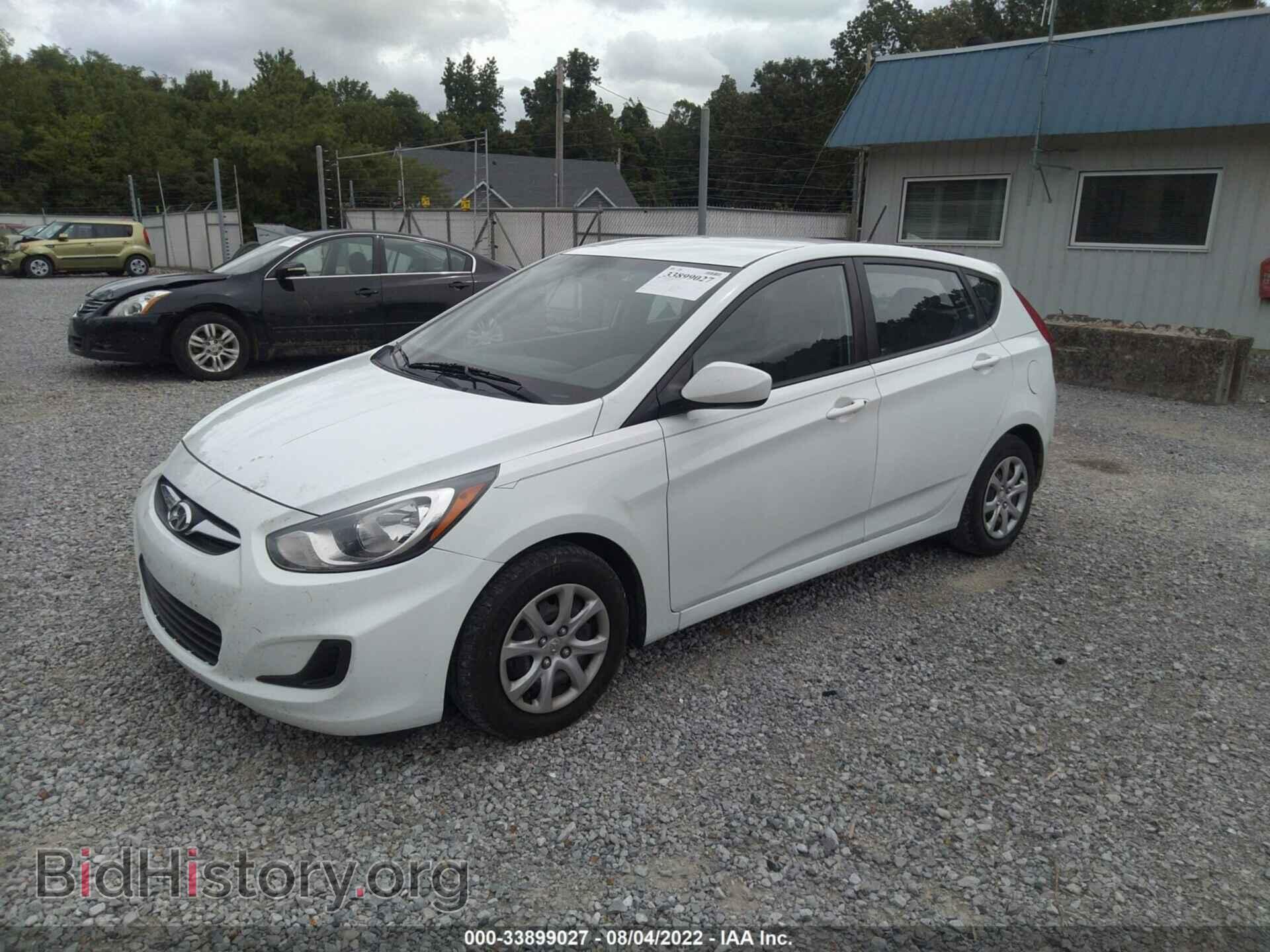 2013 HYUNDAI ACCENT - VIN: KMHCT5AE2DU092587 - Фото 2
