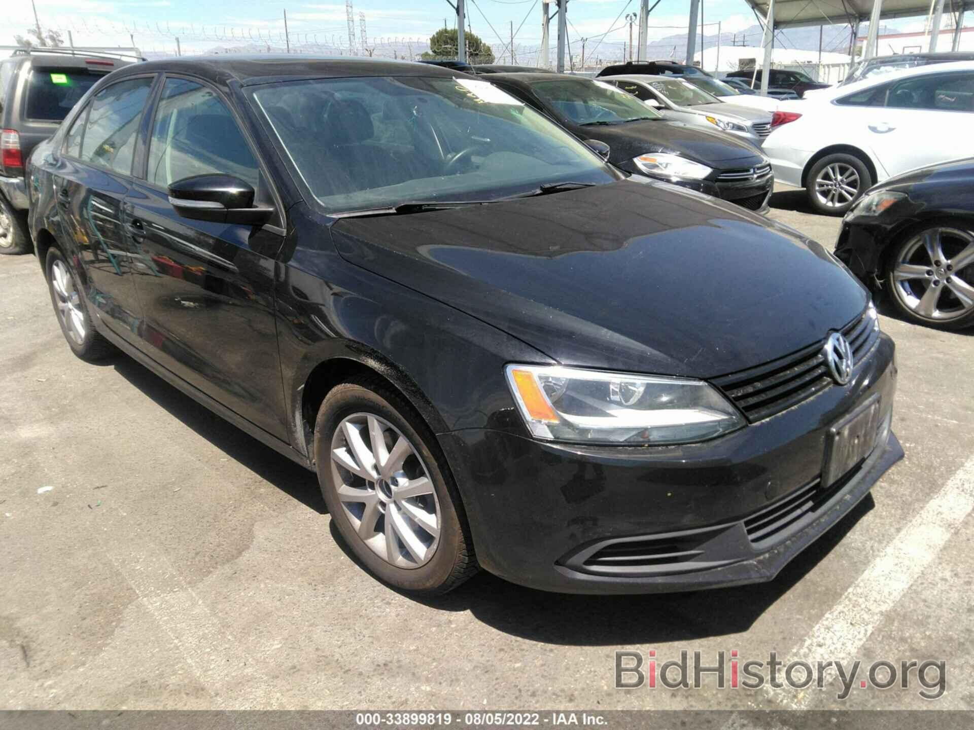 Photo 3VWDP7AJ3CM371519 - VOLKSWAGEN JETTA SEDAN 2012