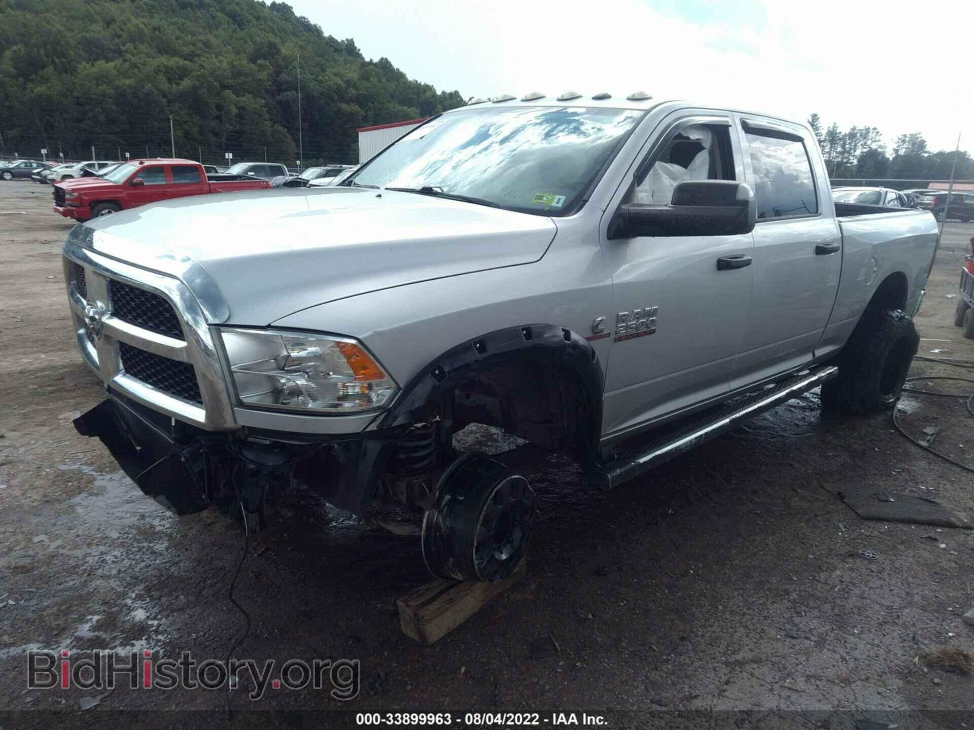 2017 RAM 2500 - VIN: 3C6UR5CL1HG516912 - Фото 2