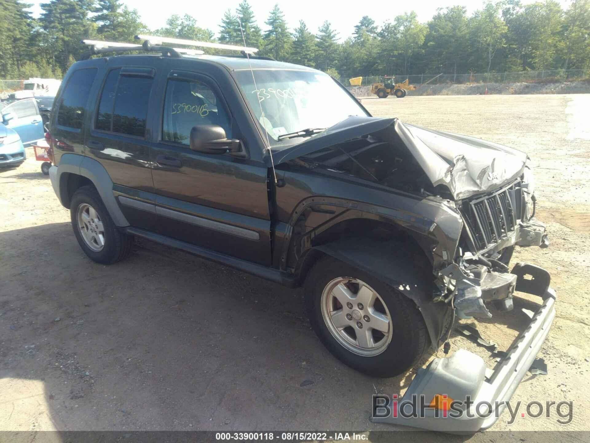 Фотография 1J4GL48K16W135166 - JEEP LIBERTY 2006