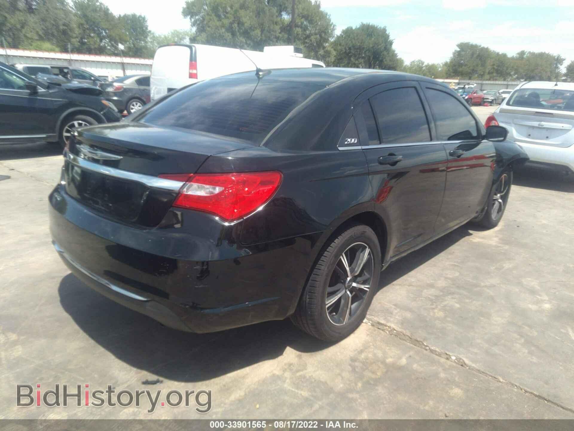 2012 CHRYSLER 200 - VIN: 1C3CCBAB8CN167315 - Фото 4