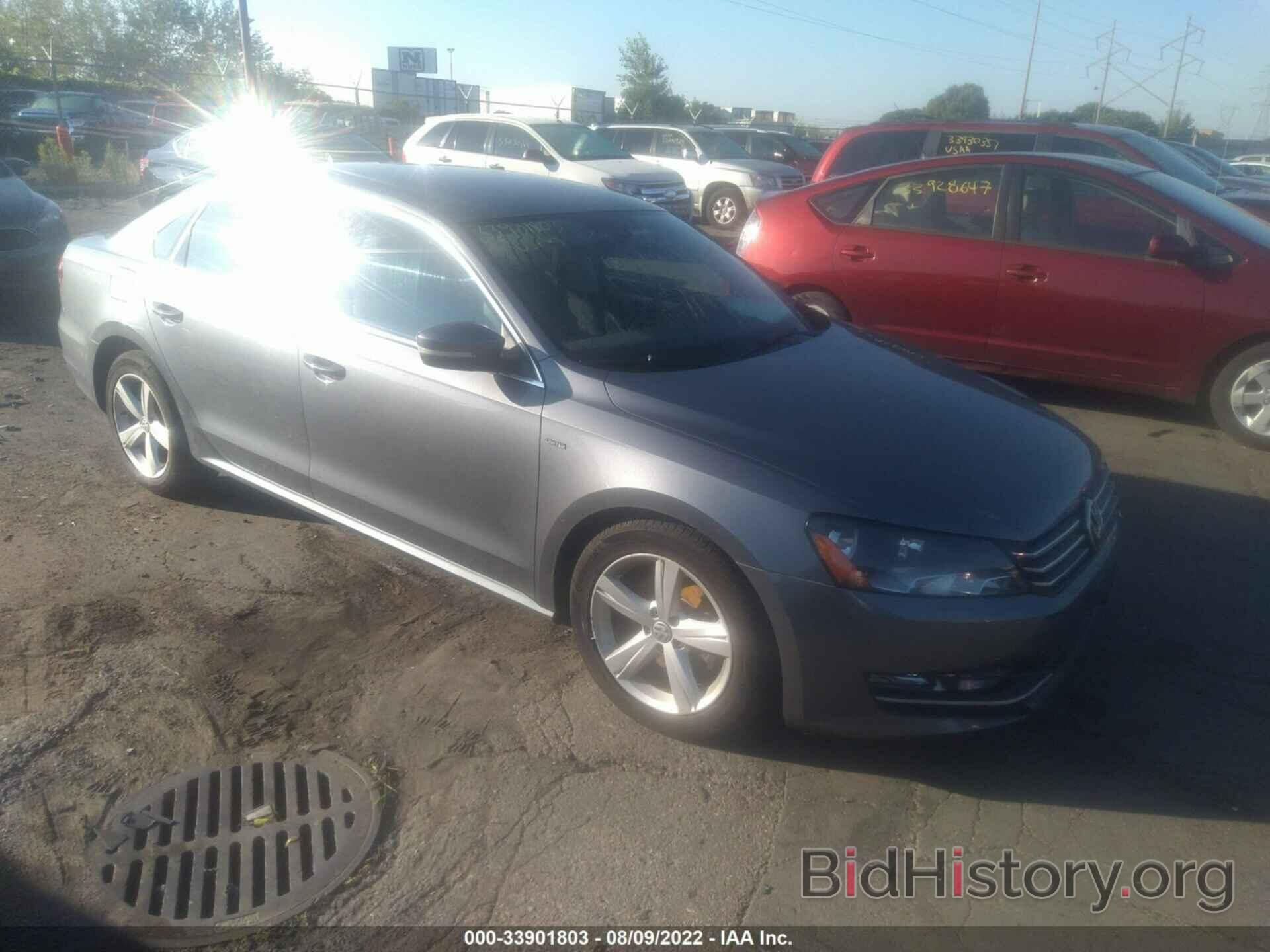 Photo 1VWAT7A31FC123226 - VOLKSWAGEN PASSAT 2015