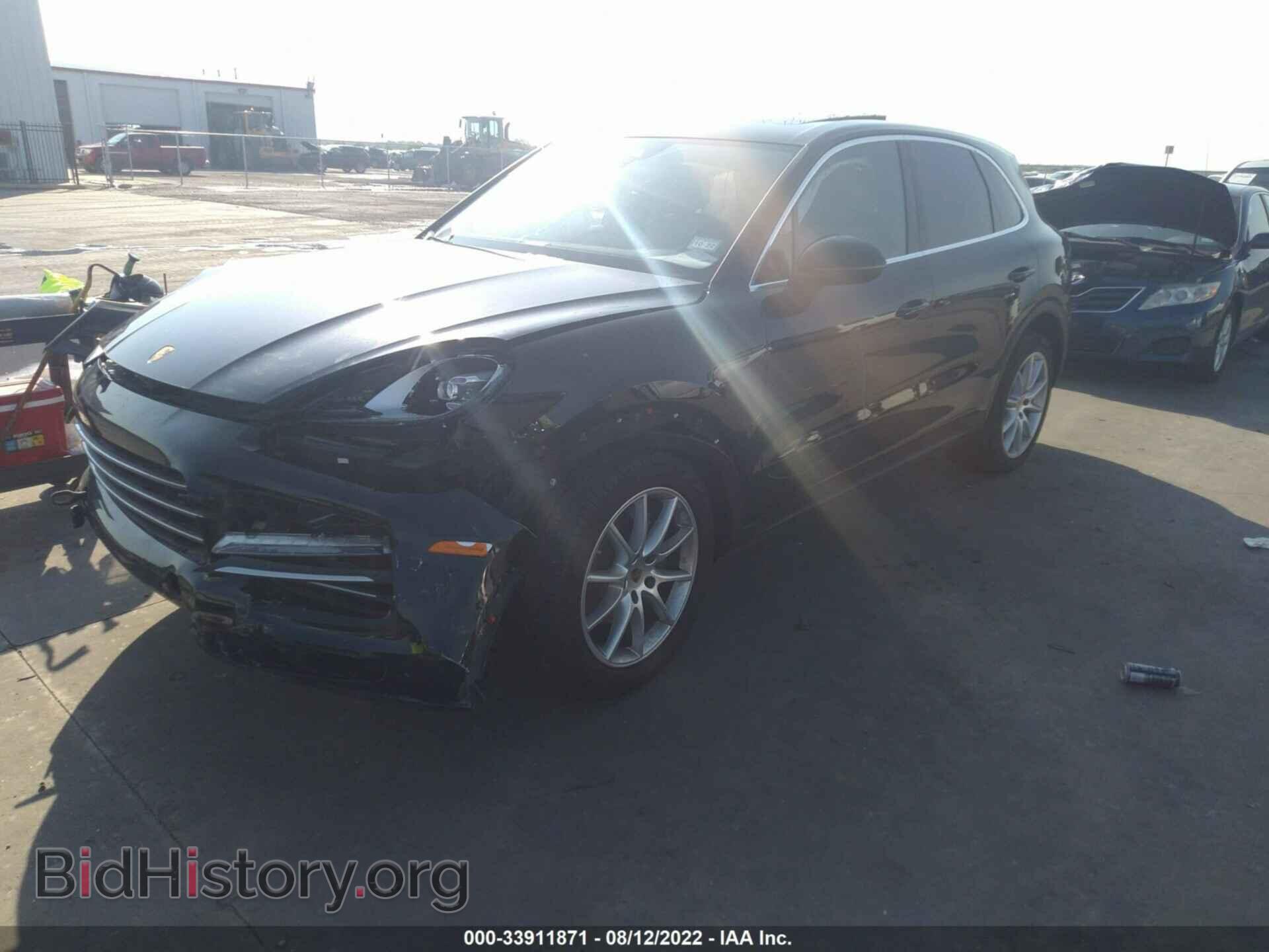 2020 PORSCHE CAYENNE - VIN: WP1AA2AY2LDA03642 - Фото 2
