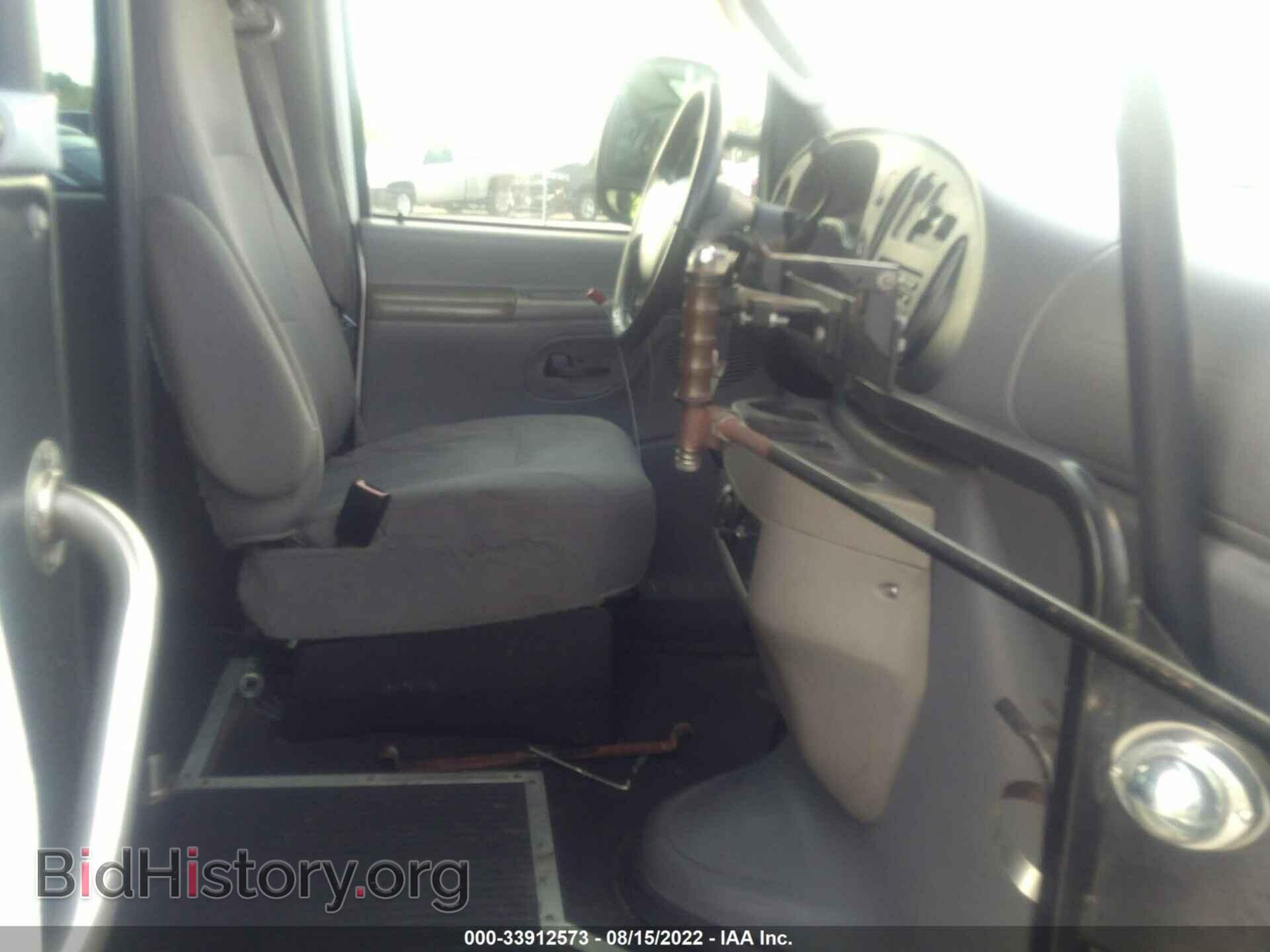 2008 FORD ECONOLINE CARGO VAN - VIN: 1FT2S34L58DB55592 - Фото 5