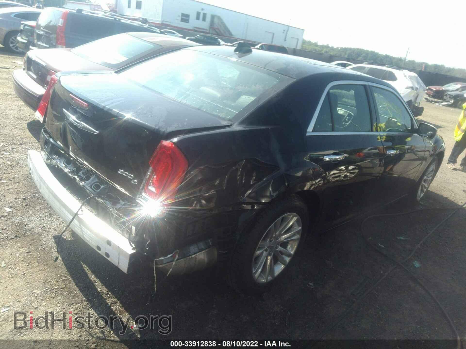 2016 CHRYSLER 300 - VIN: 2C3CCAEG0GH229997 - Фото 4