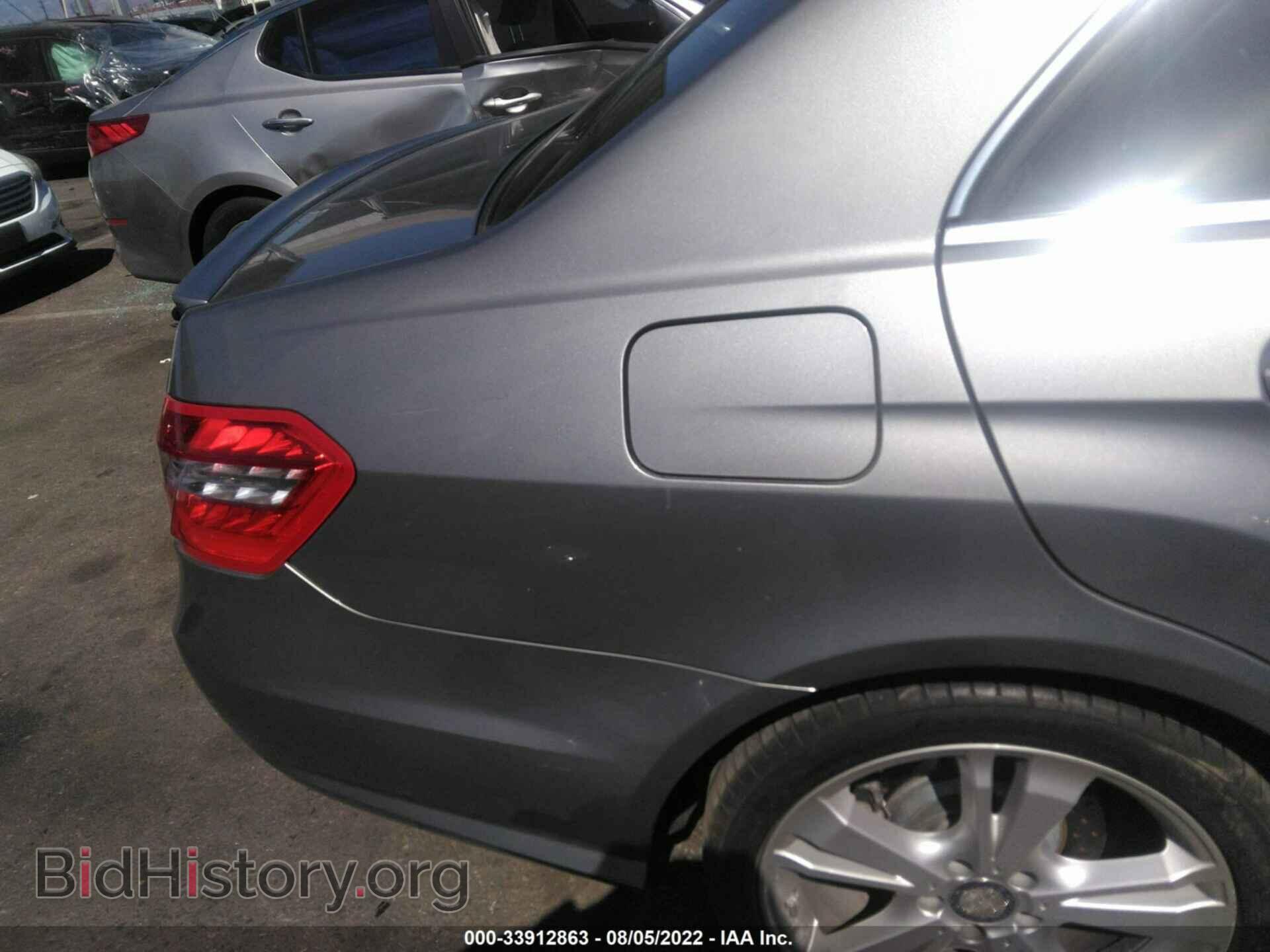 2012 MERCEDES-BENZ E-CLASS - VIN: WDDHF5KB2CA597282 - Photo 6