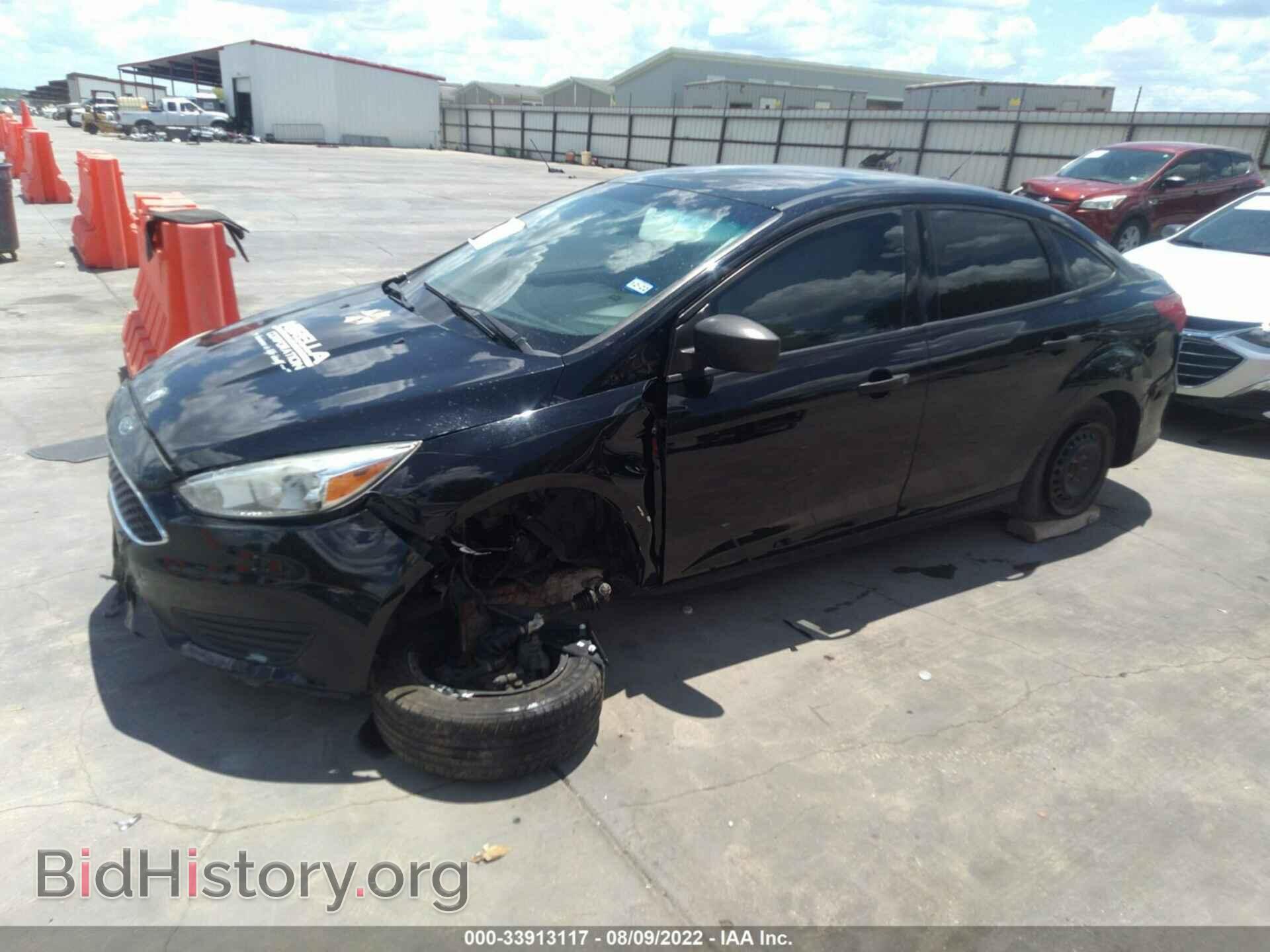 2017 FORD FOCUS - VIN: 1FADP3E21HL318833 - Photo 2