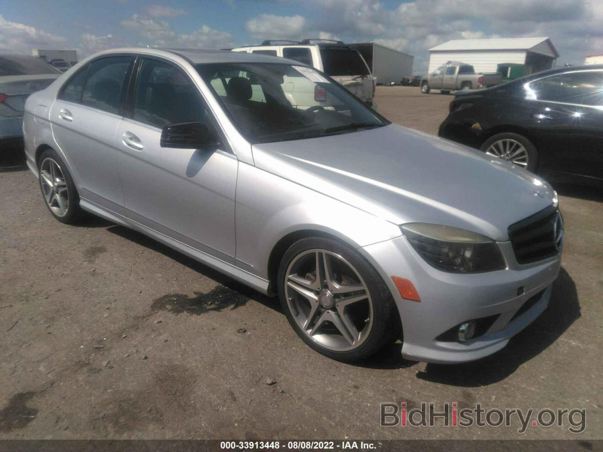 Photo WDDGF54X89R065100 - MERCEDES-BENZ C-CLASS 2009