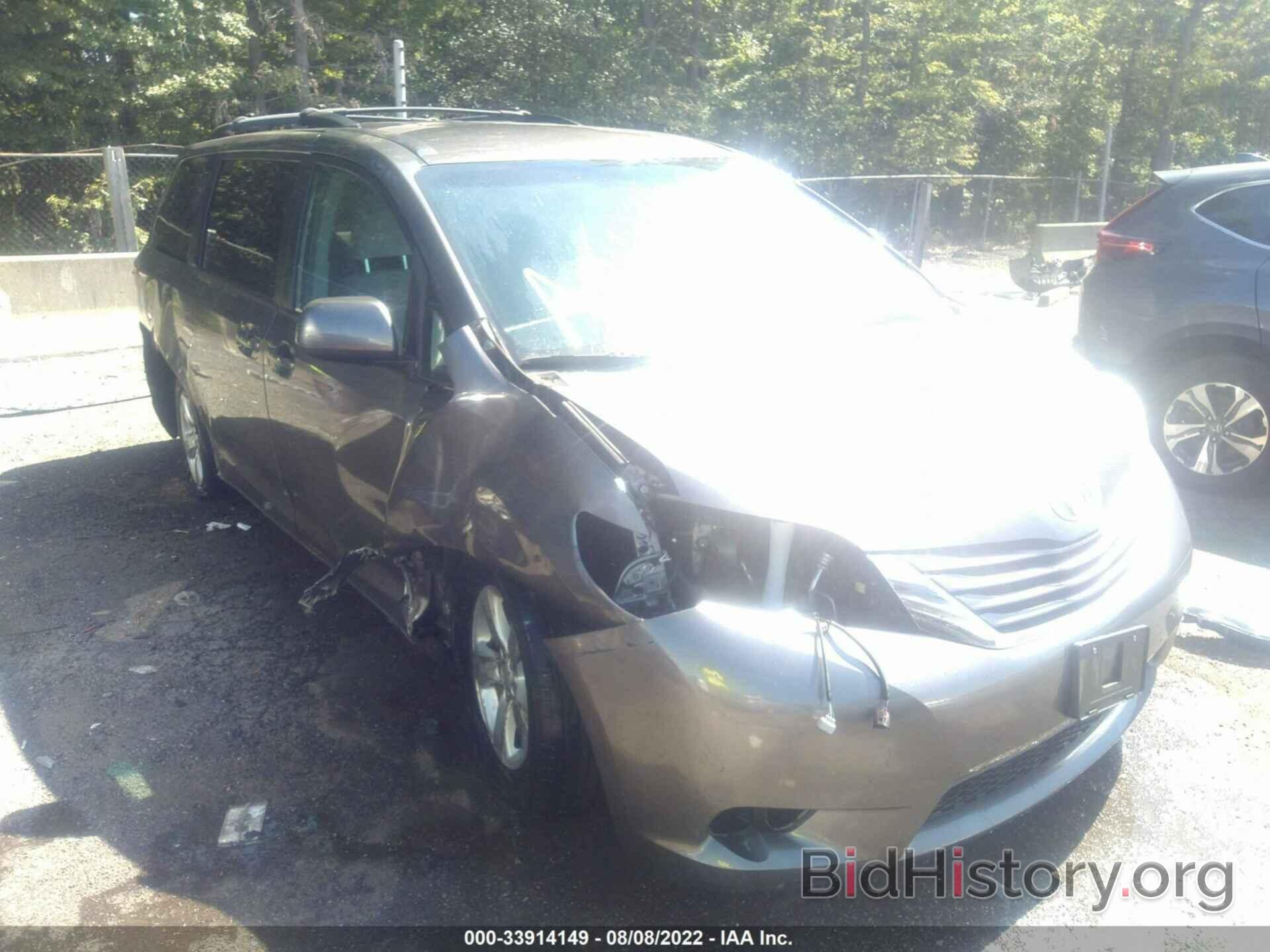 Фотография 5TDKK3DC5GS705697 - TOYOTA SIENNA 2016