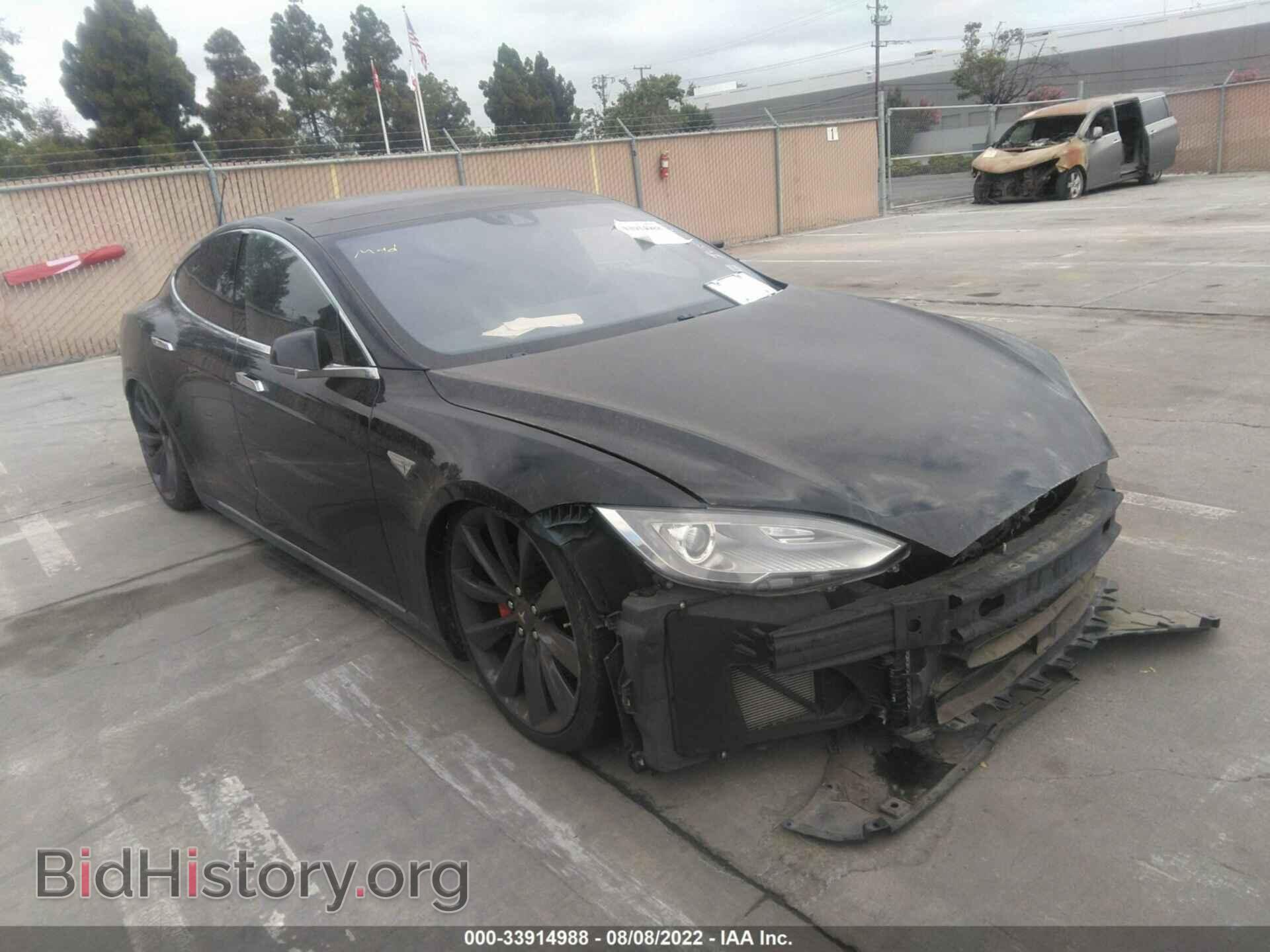 Фотография 5YJSA1E46FF119043 - TESLA MODEL S 2015