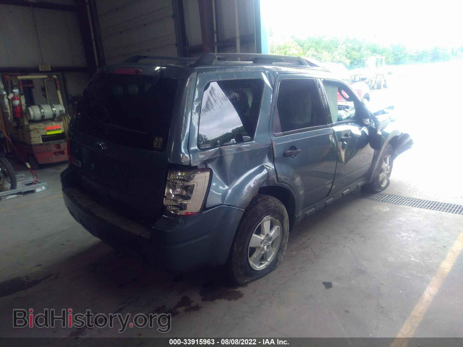 2010 FORD ESCAPE - VIN: 1FMCU0D72AKD18700 - Фото 4