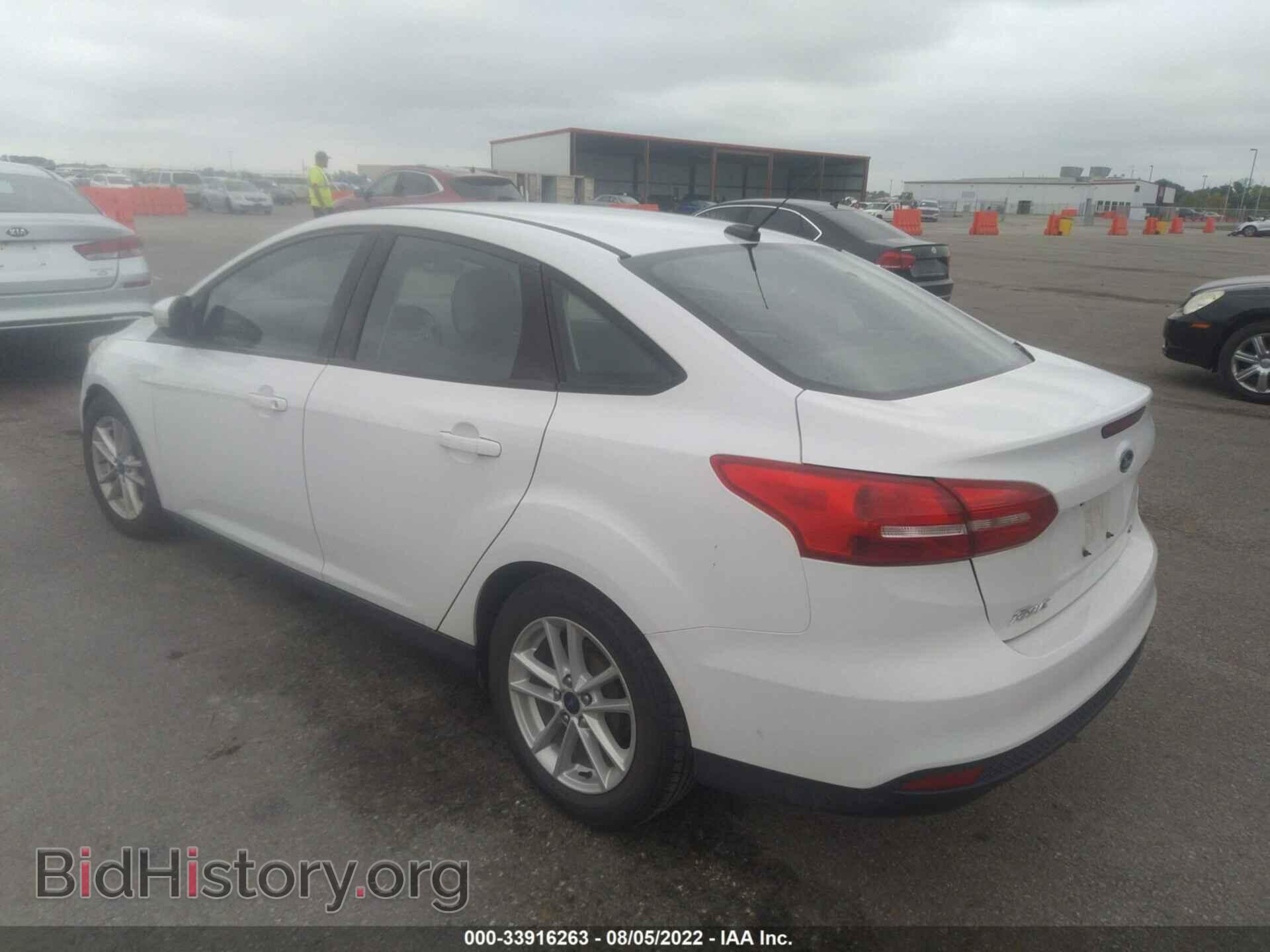 2017 FORD FOCUS - VIN: 1FADP3F24HL261672 - Фото 3