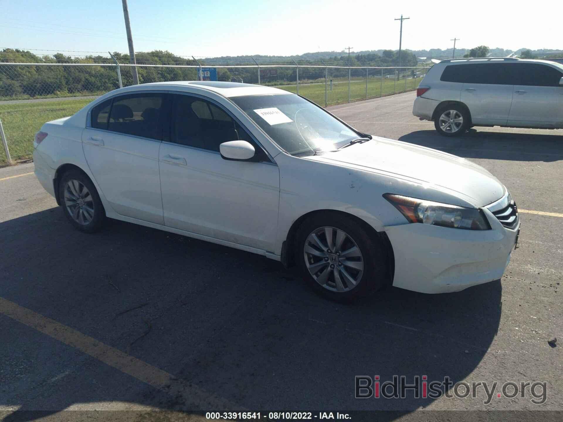 Photo 1HGCP2F82CA094500 - HONDA ACCORD SDN 2012