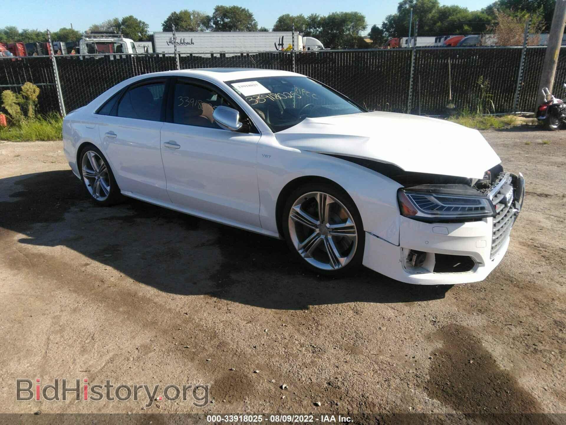 Photo WAUK2AFD1FN031530 - AUDI S8 2015