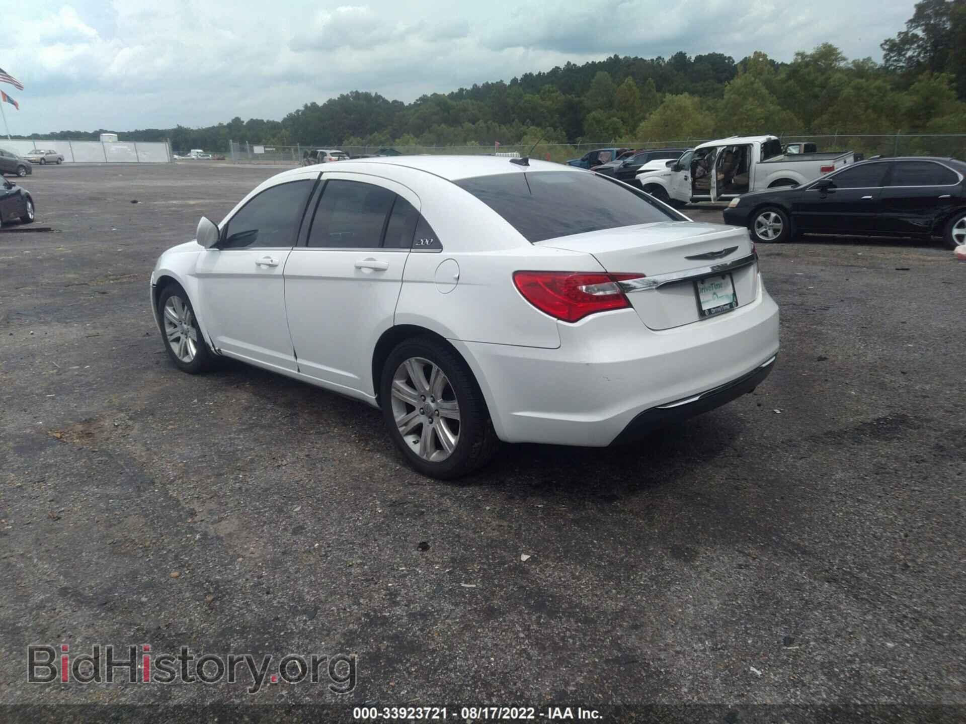 2013 CHRYSLER 200 - VIN: 1C3CCBAB7DN640137 - Photo 3