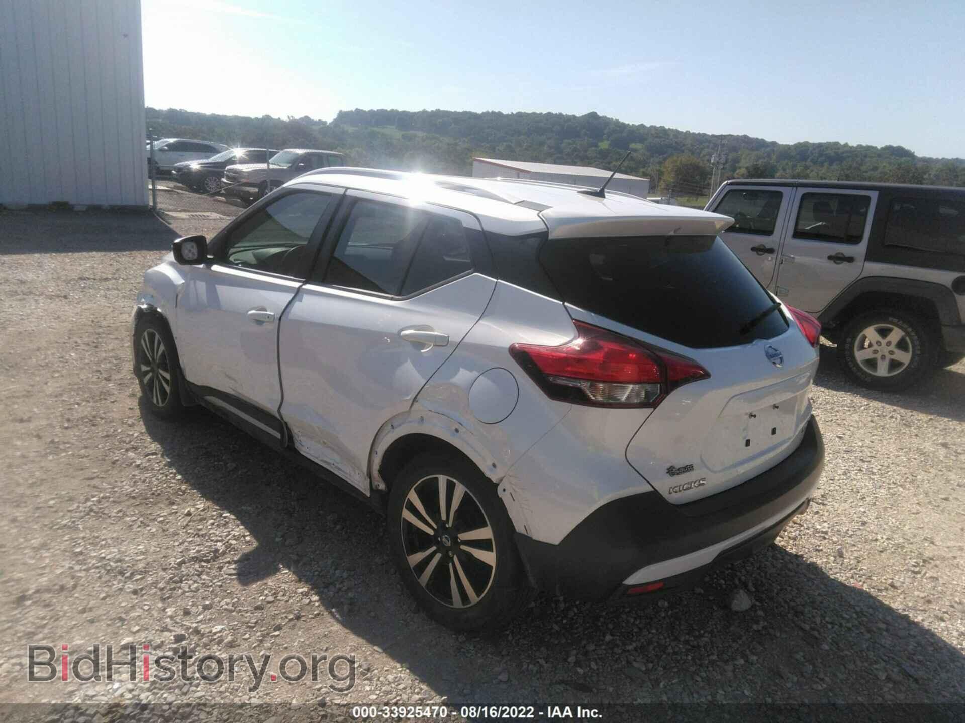 2019 NISSAN KICKS - VIN: 3N1CP5CU3KL496652 - Фото 3