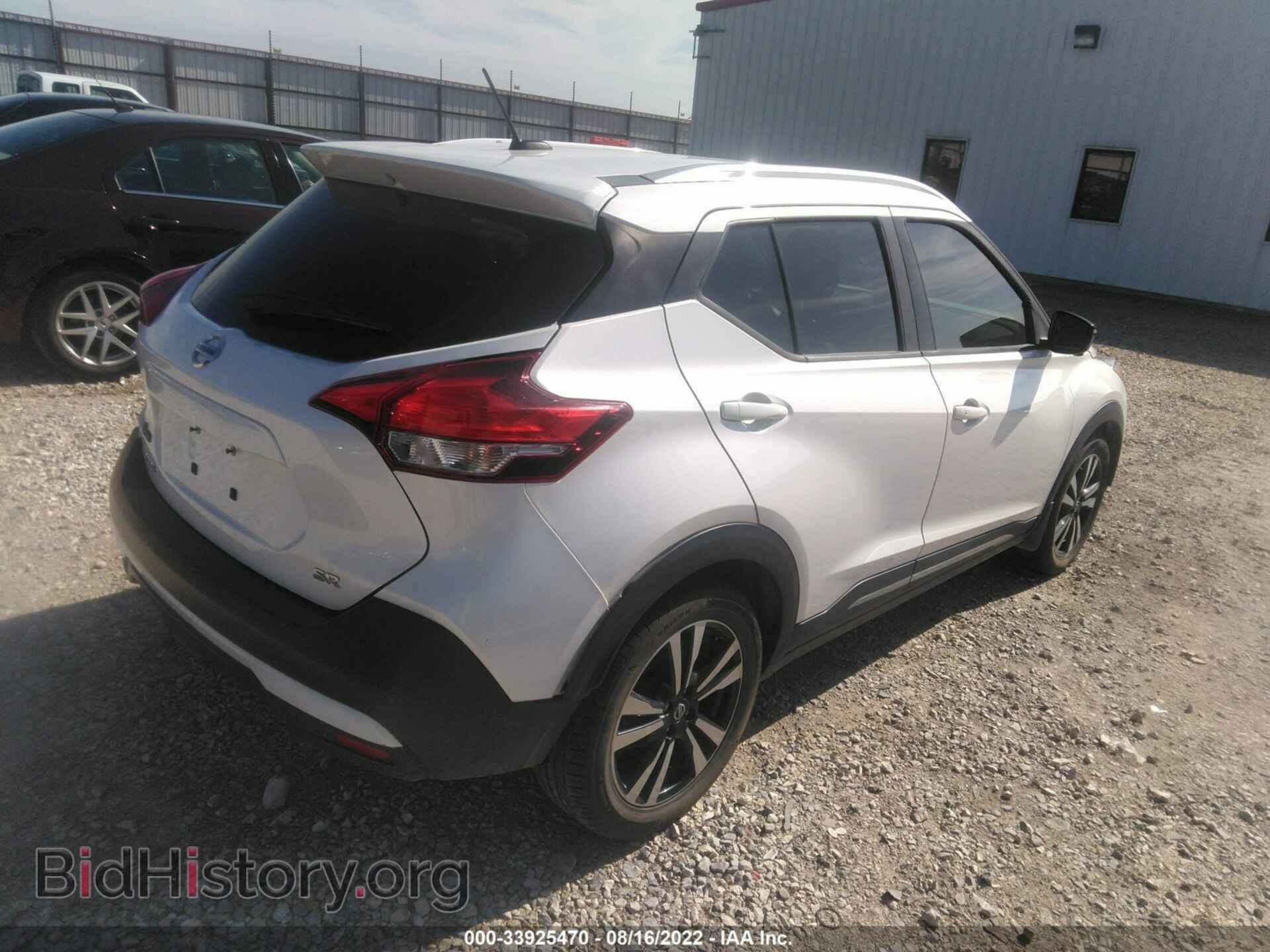 2019 NISSAN KICKS - VIN: 3N1CP5CU3KL496652 - Фото 4