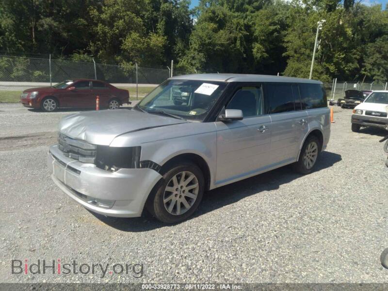 2011 Ford FLEX (VIN 2FMHK6CC3BBD26037) — photo 2 of 11
