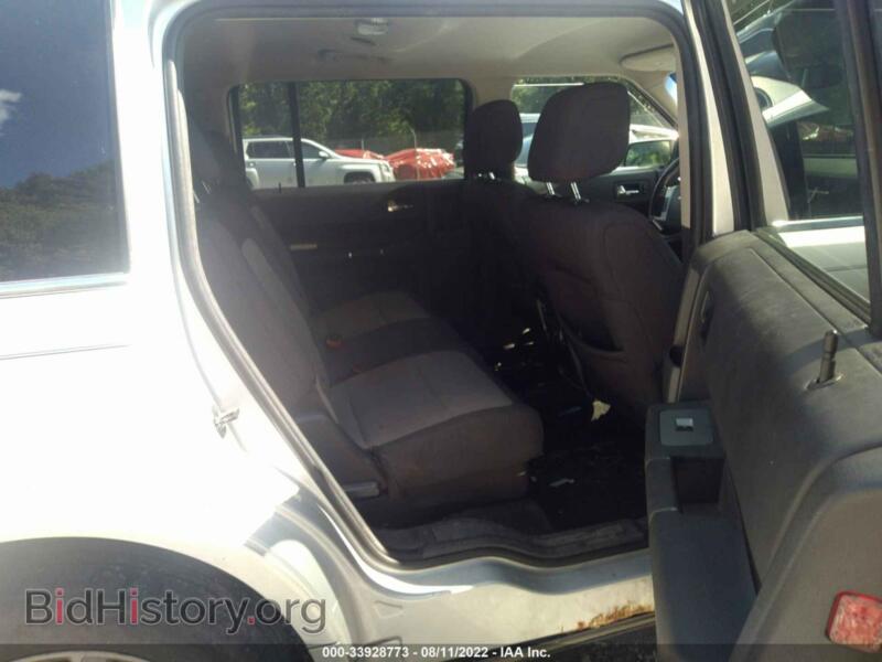 2011 Ford FLEX (VIN 2FMHK6CC3BBD26037) — photo 8 of 11