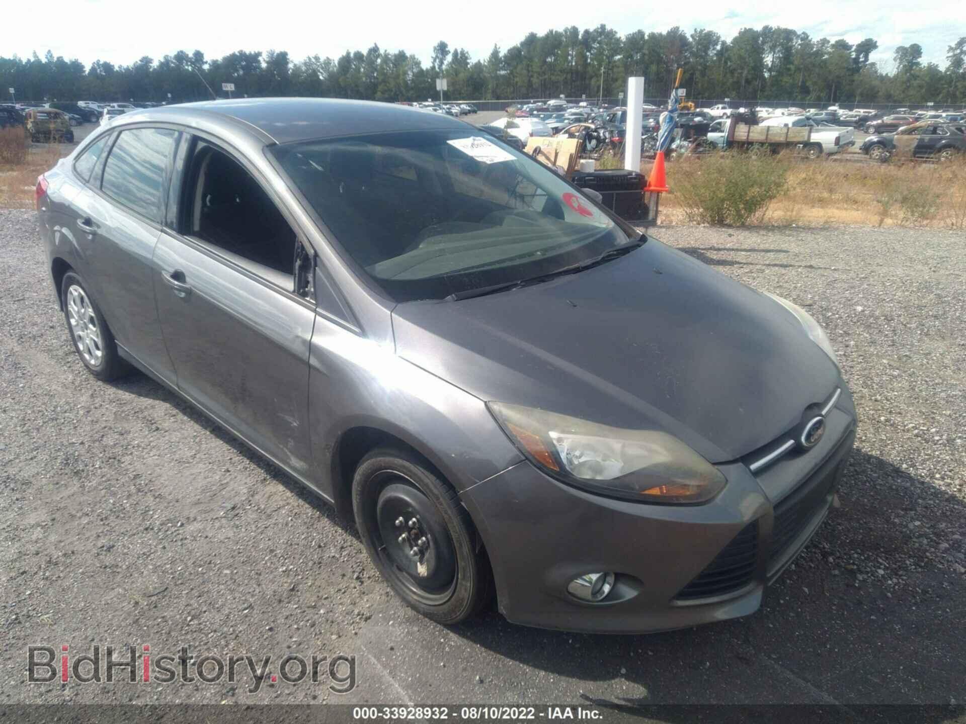 Photo 1FAHP3F2XCL207755 - FORD FOCUS 2012