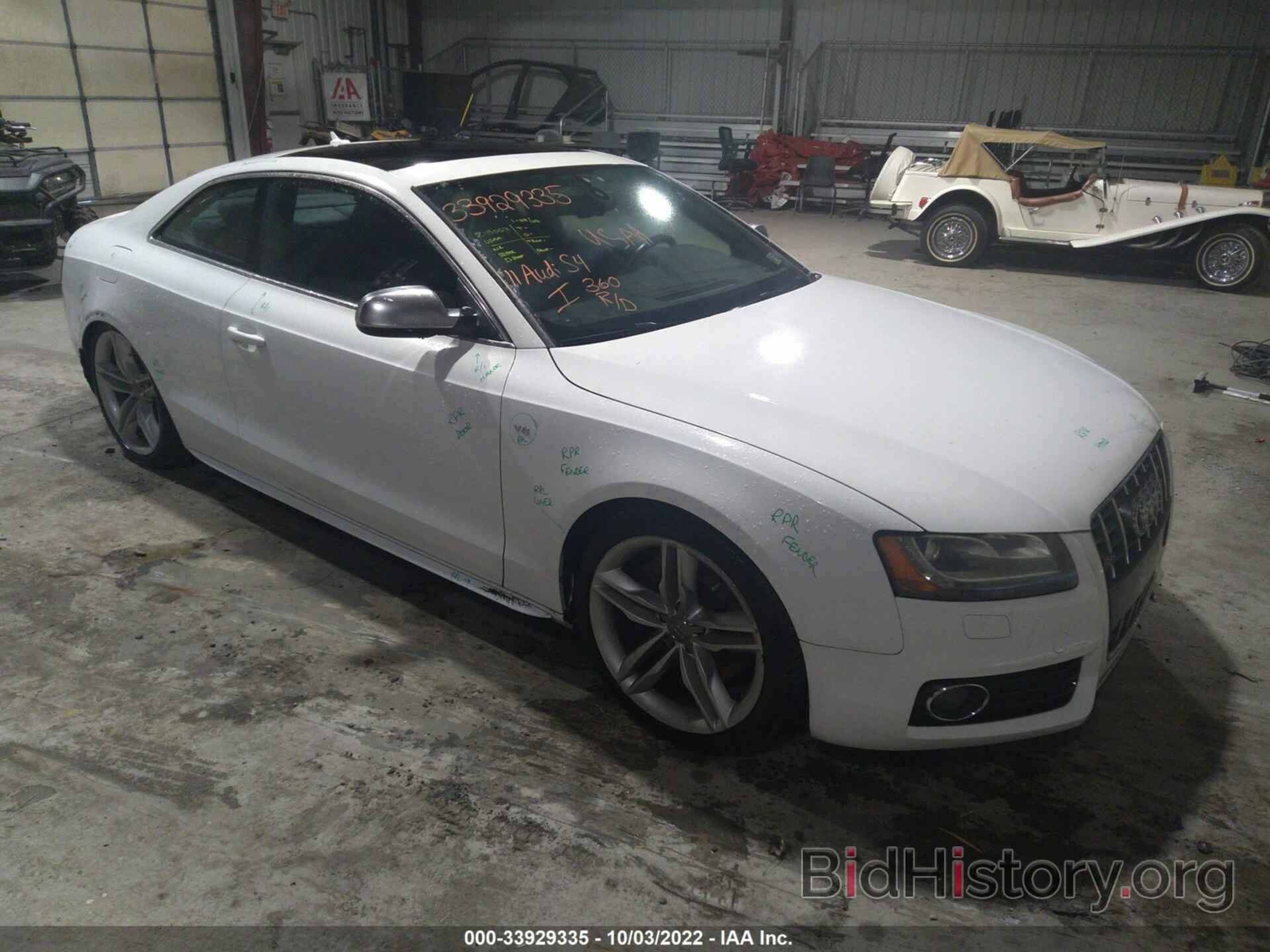 Photo WAUCVAFR8BA015009 - AUDI S5 2011