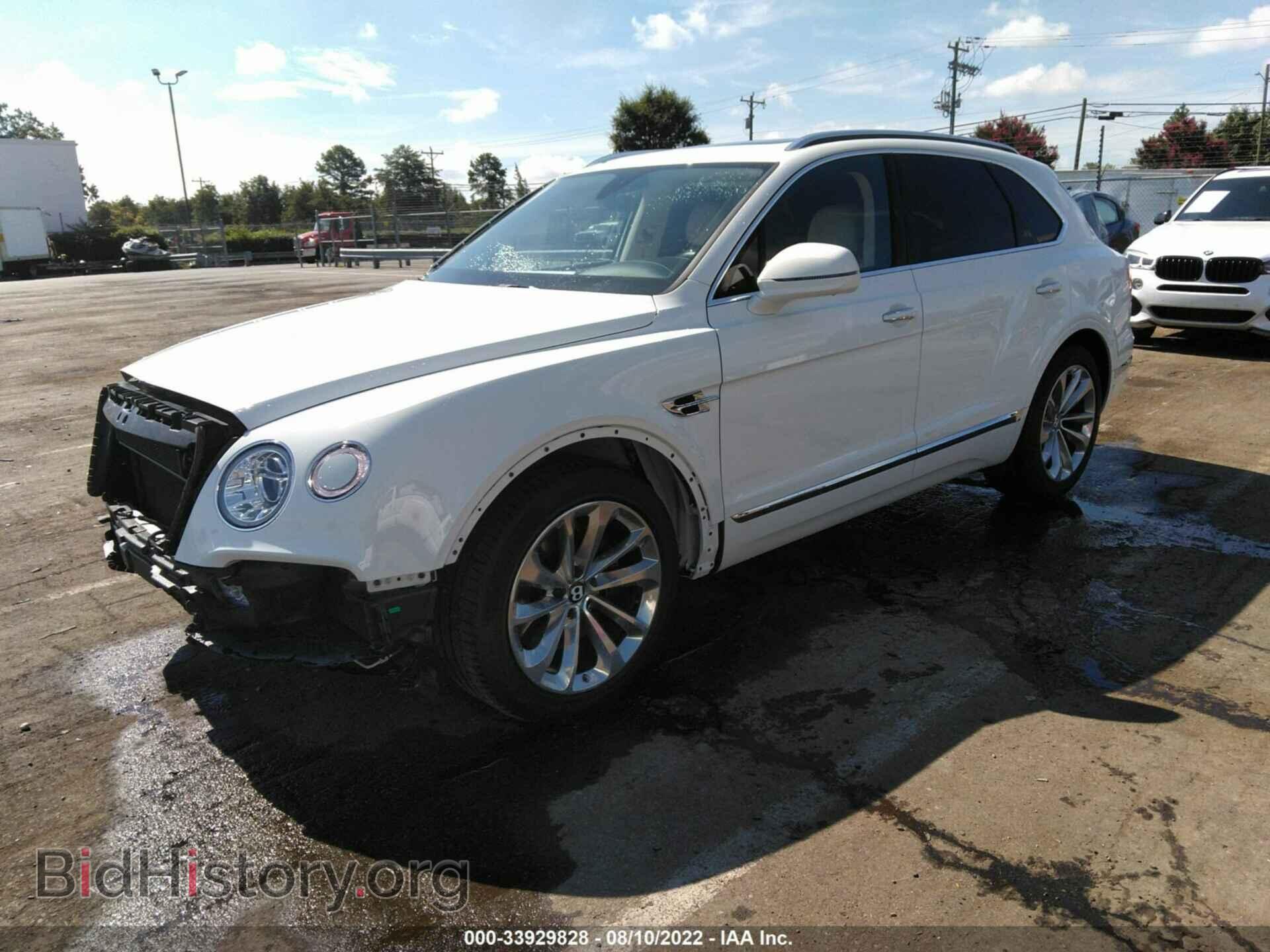 2017 BENTLEY BENTAYGA - VIN: SJAAC2ZV7HC015743 - Фото 2