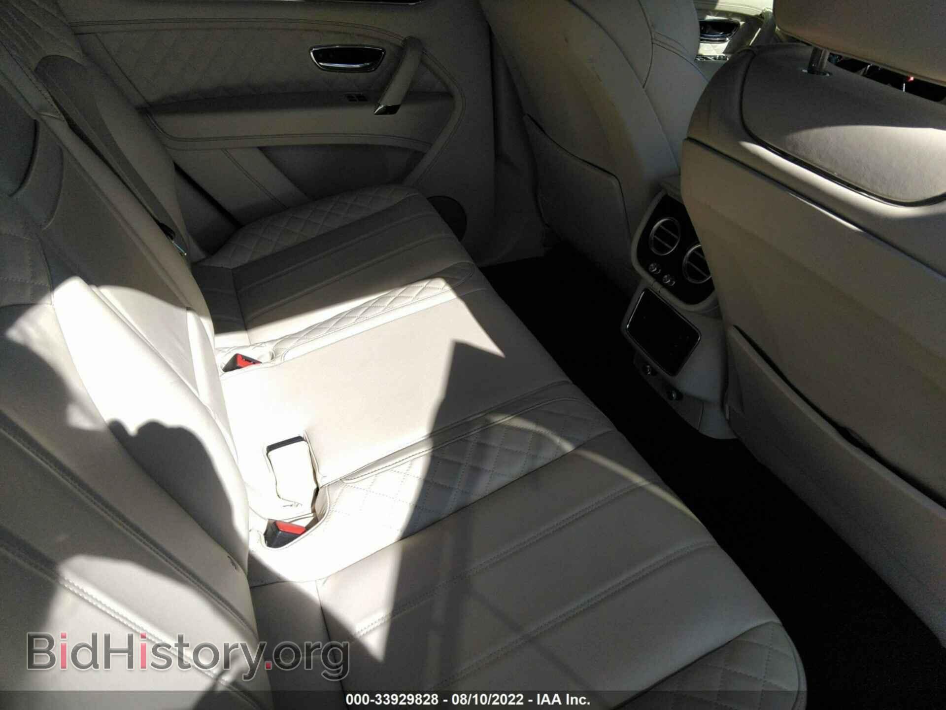 2017 BENTLEY BENTAYGA - VIN: SJAAC2ZV7HC015743 - Фото 8