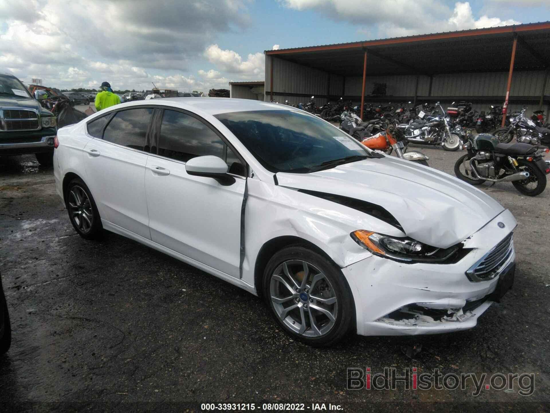 Photo 3FA6P0H77HR211785 - FORD FUSION 2017