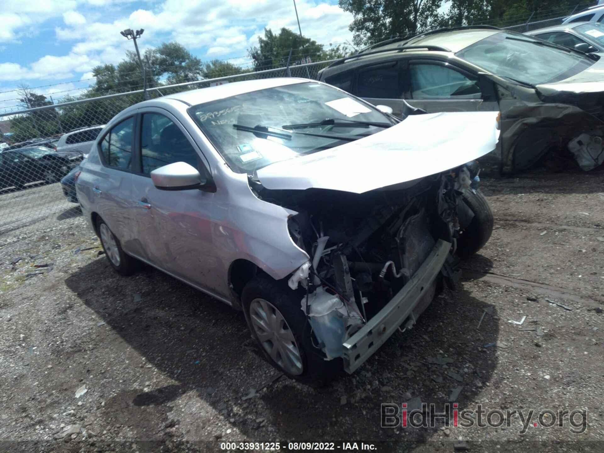 Photo 3N1CN7AP8KL850695 - NISSAN VERSA SEDAN 2019