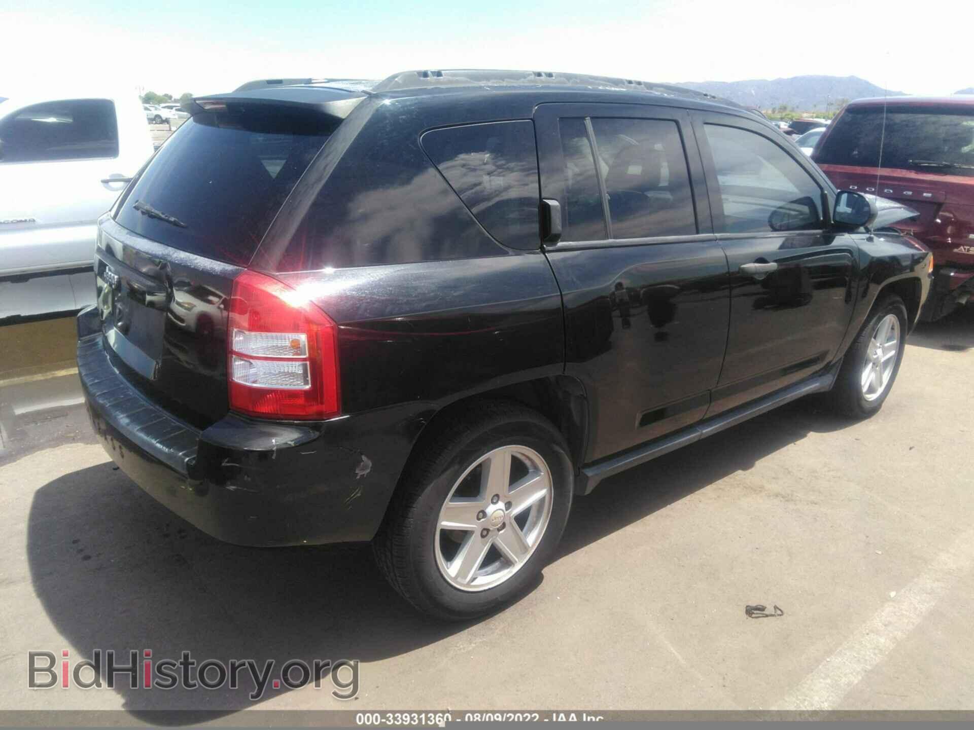2007 JEEP COMPASS - VIN: 1J8FT47W17D370971 - Фото 4