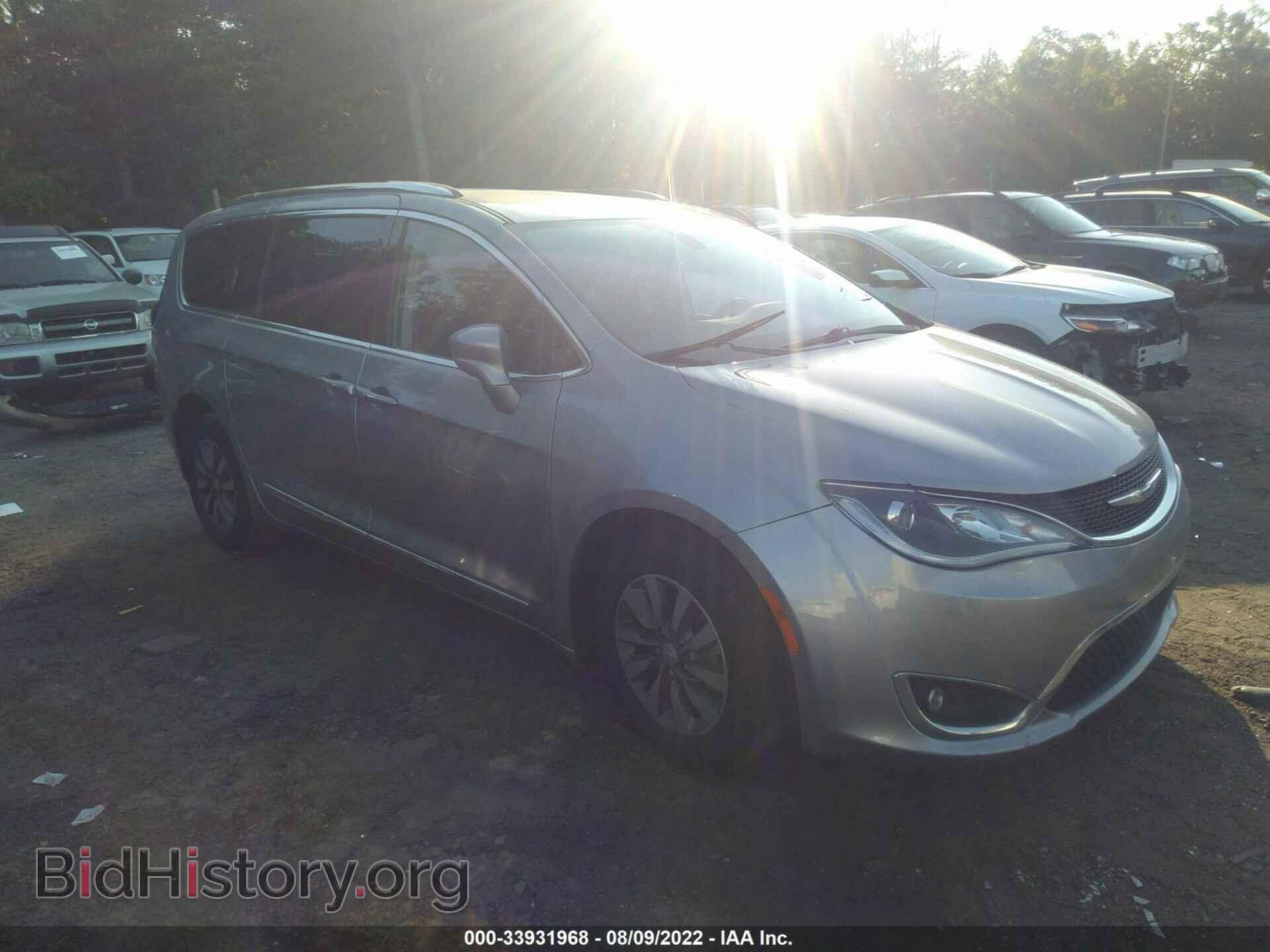 Фотография 2C4RC1EG5LR172982 - CHRYSLER PACIFICA 2020
