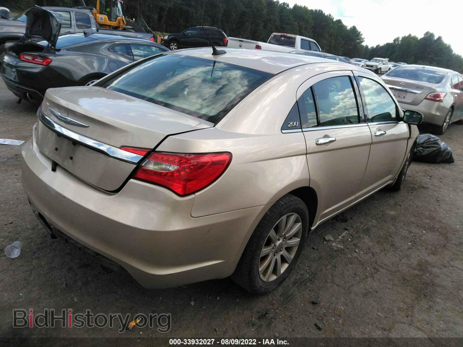 2013 CHRYSLER 200 - VIN: 1C3CCBCG1DN571034 - Фото 4