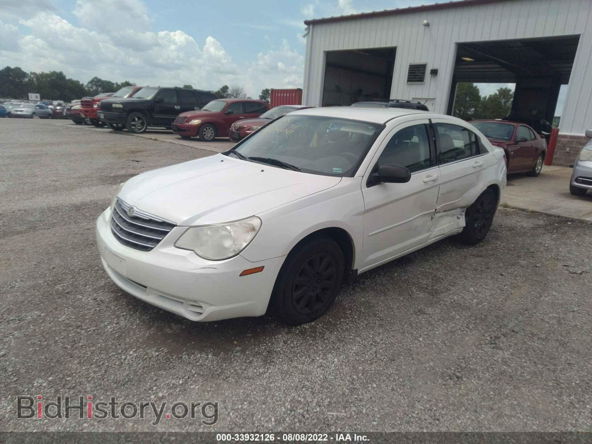 2010 CHRYSLER SEBRING - VIN: 1C3CC4FB9AN168264 - Фото 2