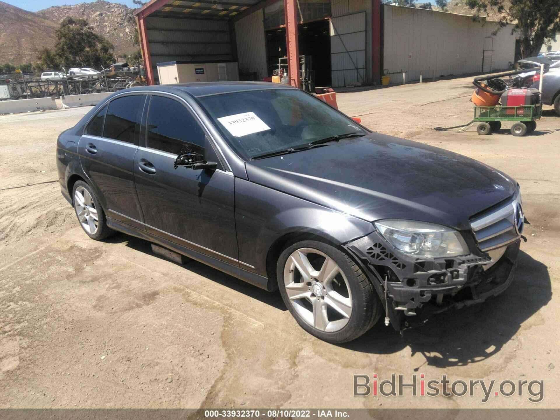 Photo WDDGF8BB2AF474823 - MERCEDES-BENZ C-CLASS 2010