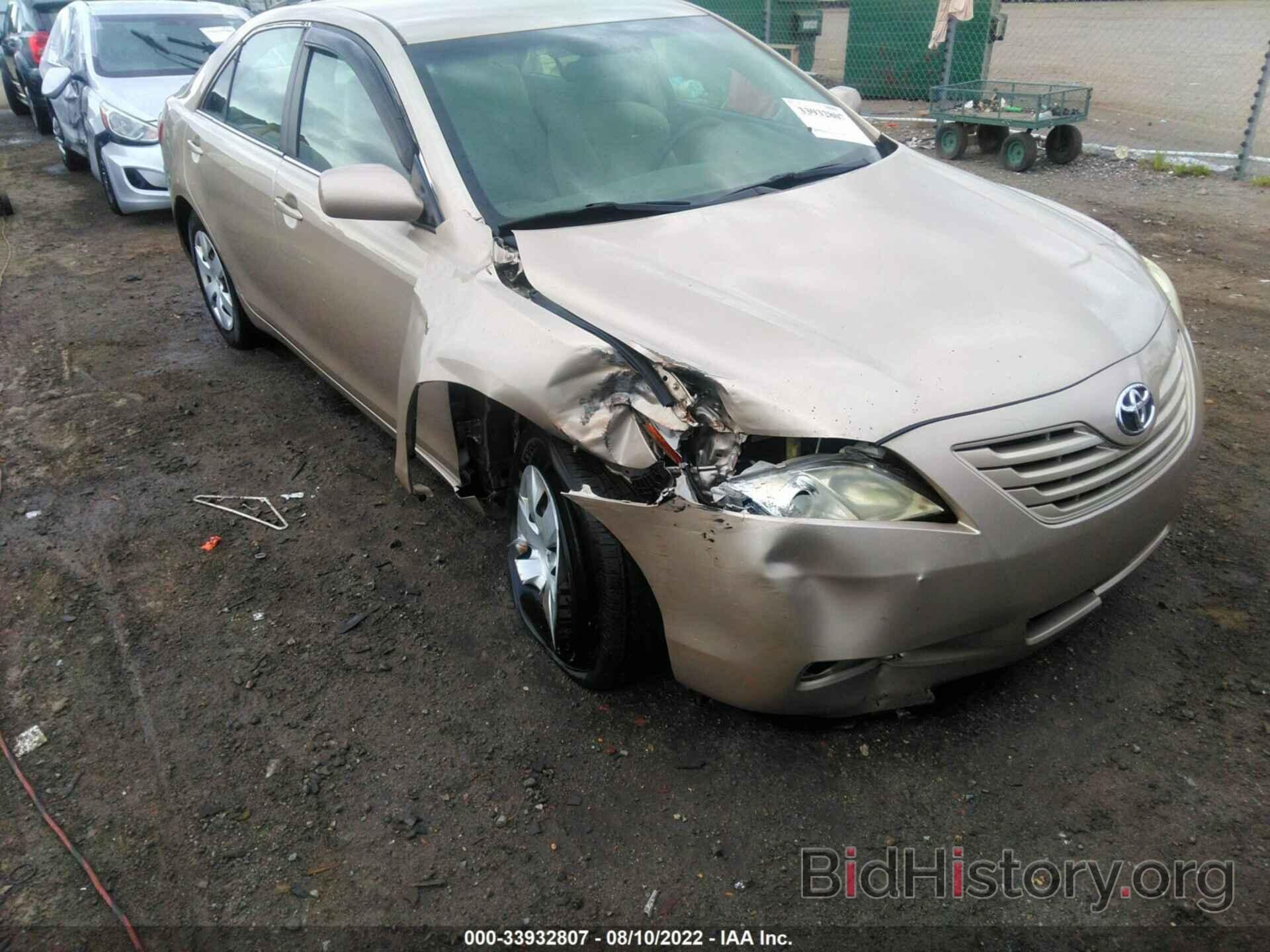 Photo 4T4BE46K27R007837 - TOYOTA CAMRY 2007