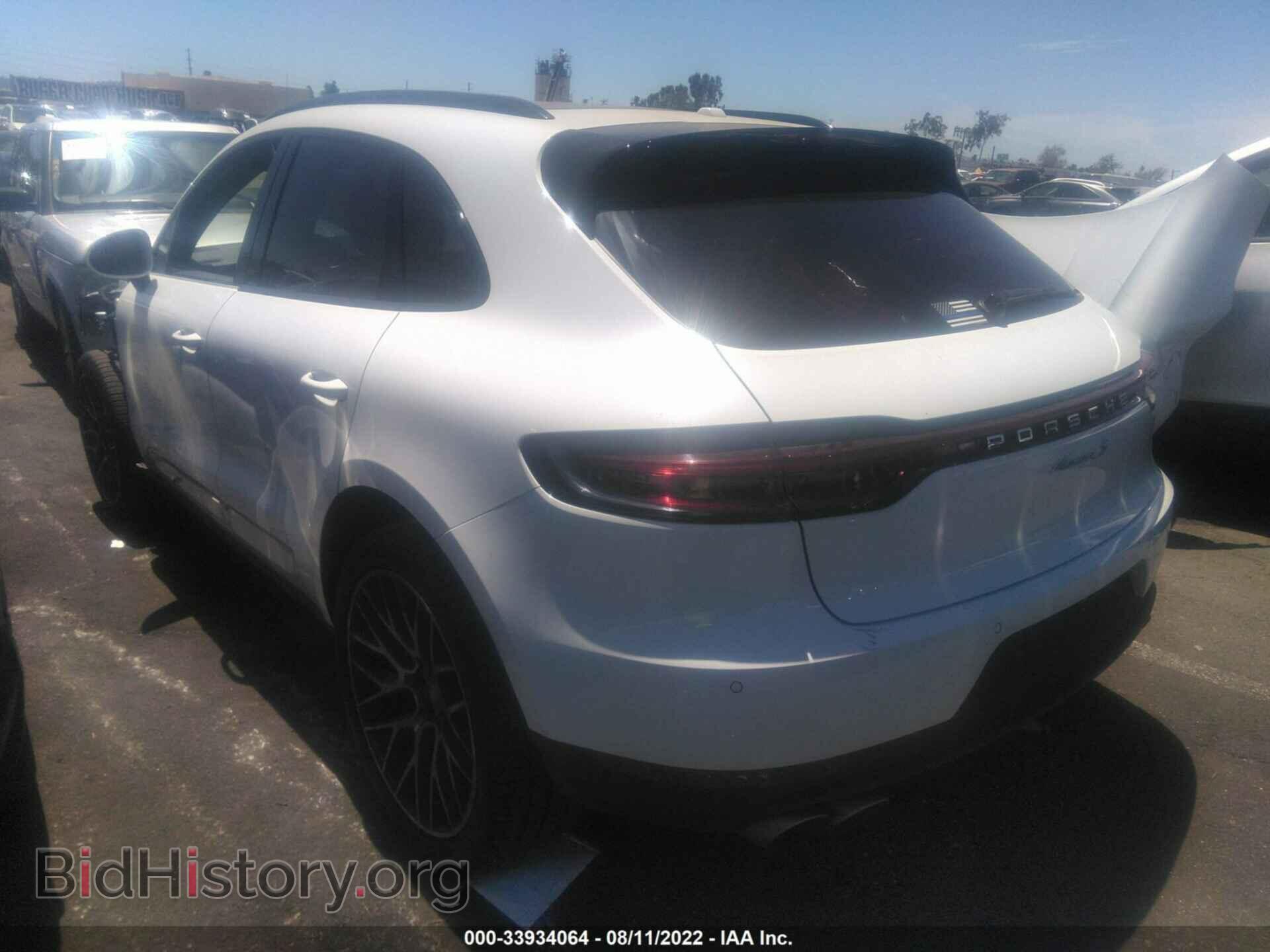 2020 PORSCHE MACAN - VIN: WP1AB2A58LLB31036 - Фото 3