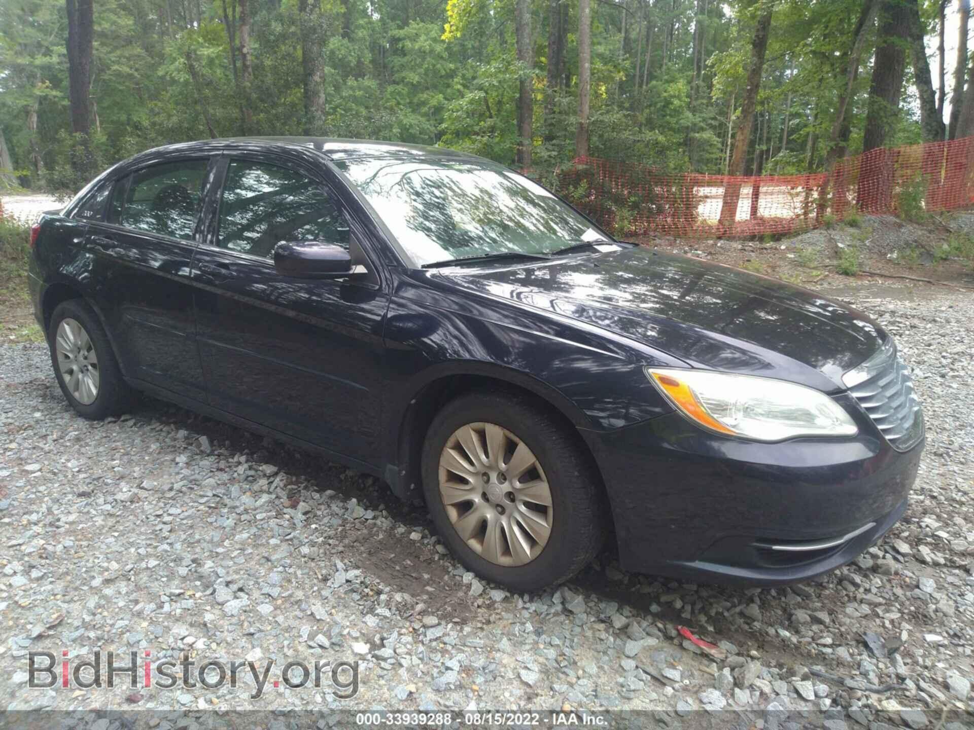 Фотография 1C3BC4FB2BN559947 - CHRYSLER 200 2011