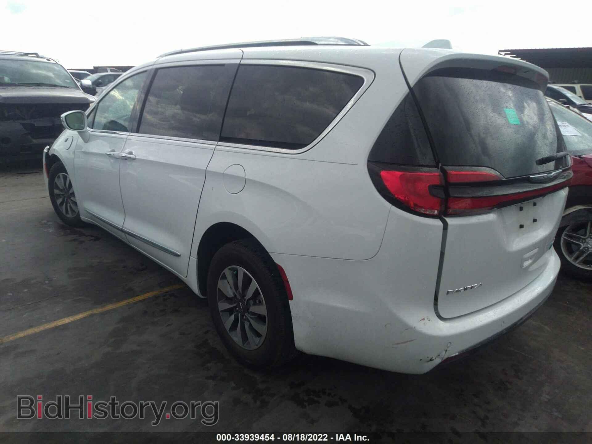 2021 CHRYSLER PACIFICA - VIN: 2C4RC1S73MR550433 - Photo 3