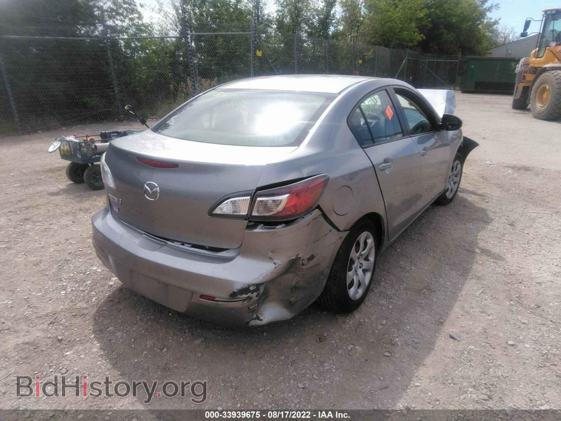 2012 MAZDA MAZDA3 - VIN: JM1BL1UF6C1597030 - Фото 4