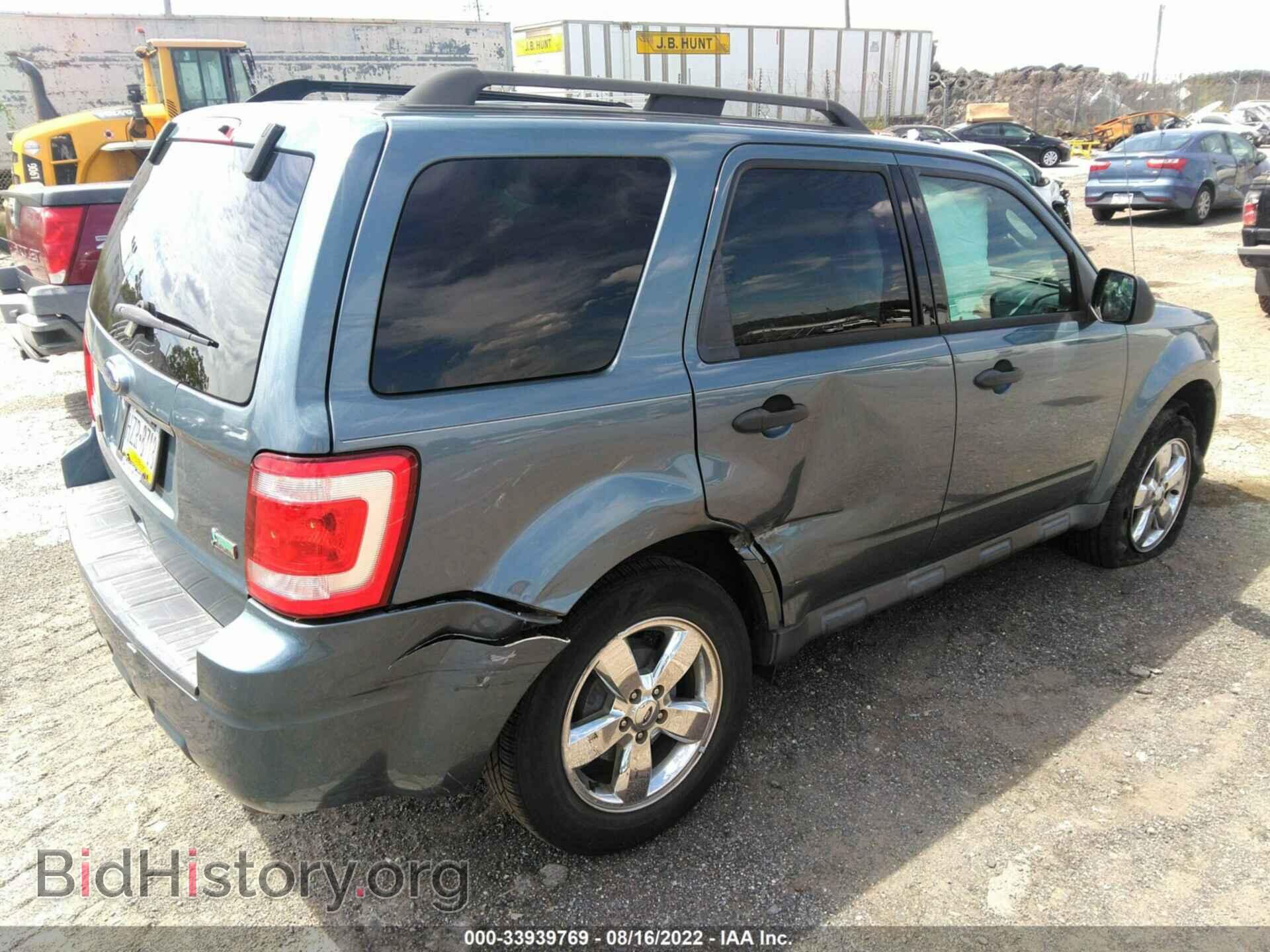 2011 FORD ESCAPE - VIN: 1FMCU0DG5BKA65731 - Фото 4