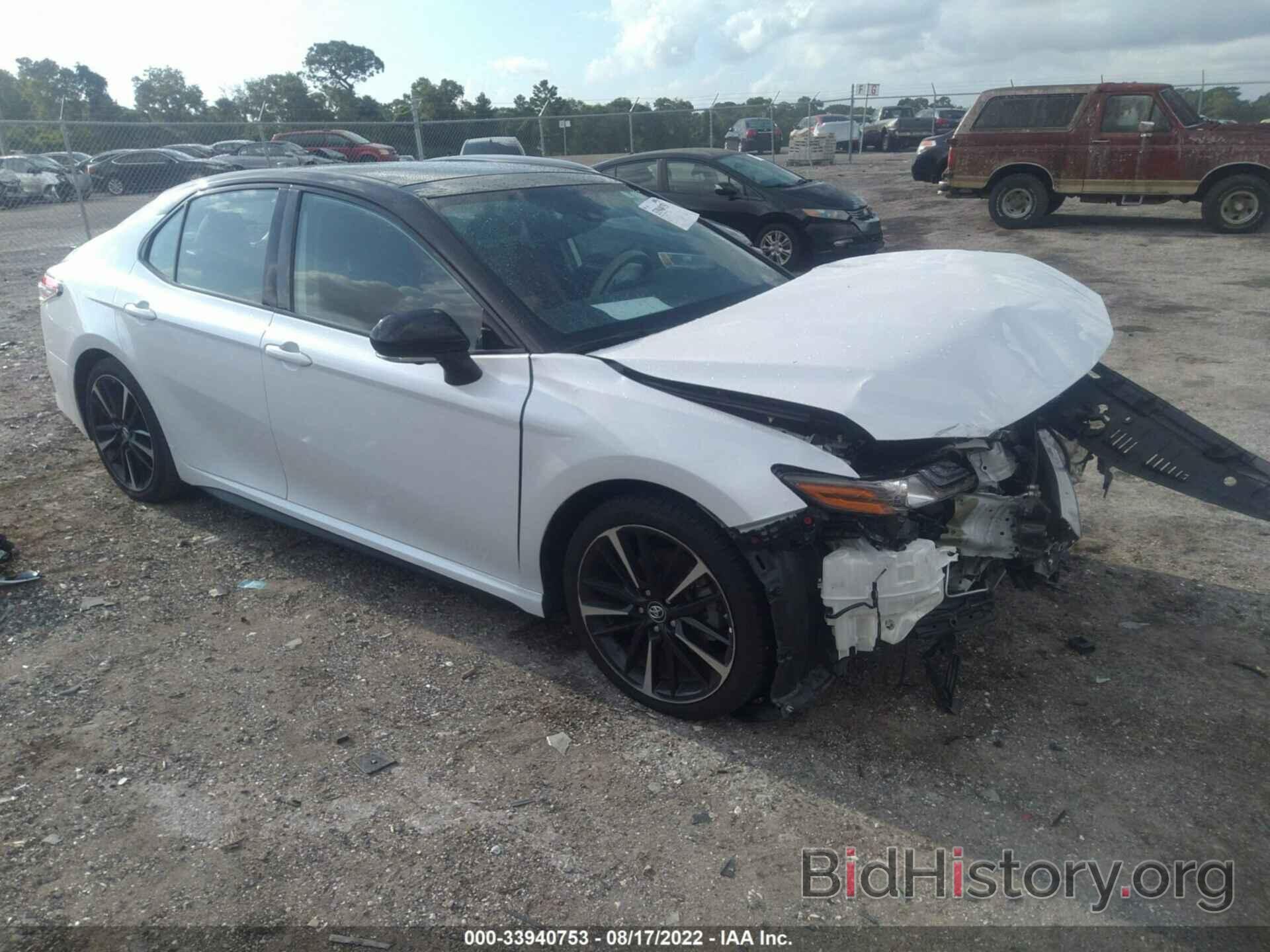 Photo 4T1BZ1HK0KU024607 - TOYOTA CAMRY 2019