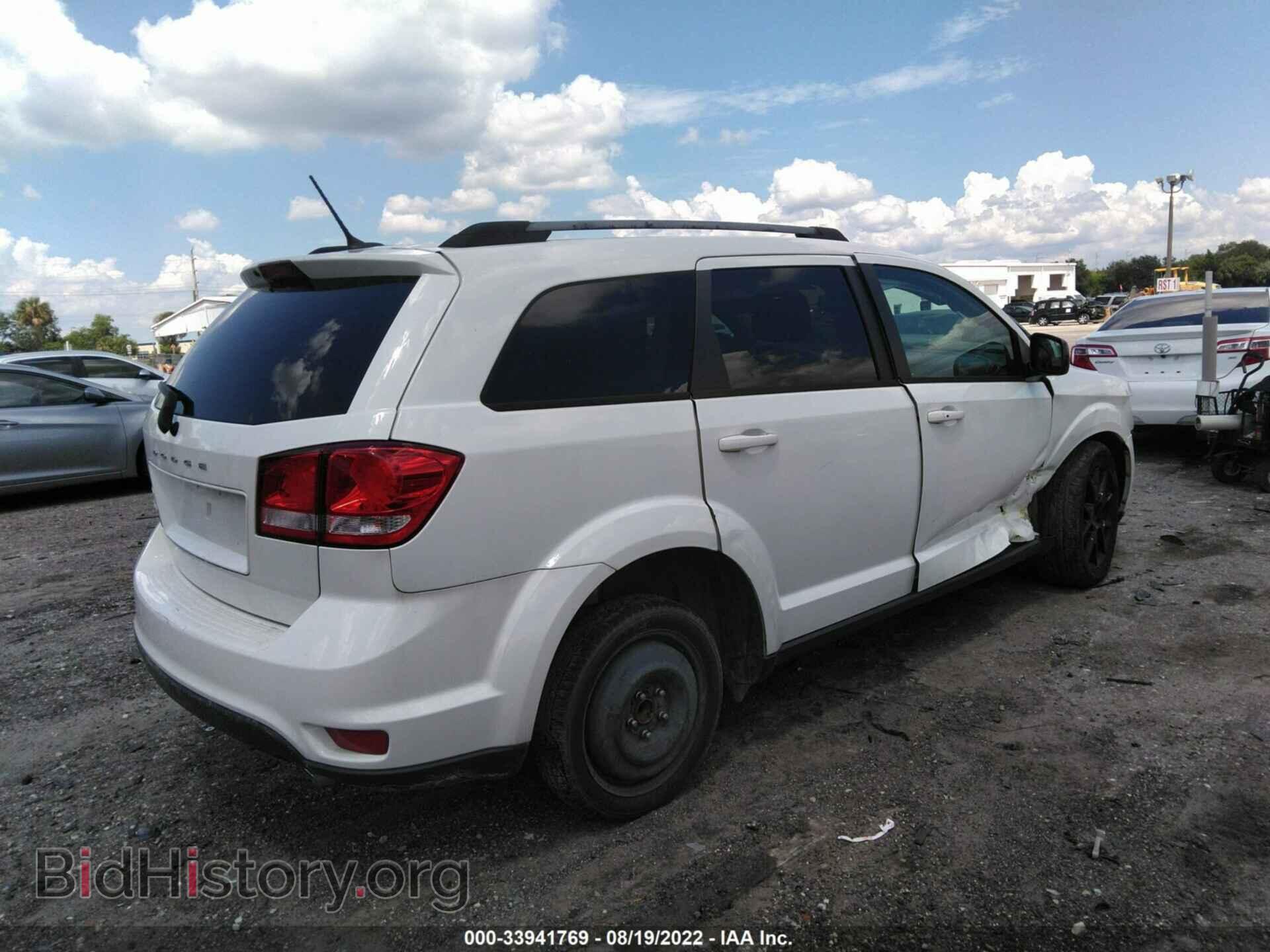 2017 DODGE JOURNEY - VIN: 3C4PDCBG2HT647884 - Фото 4