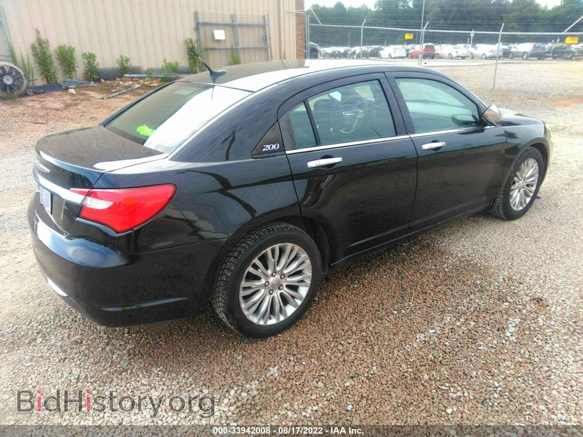 2011 CHRYSLER 200 - VIN: 1C3BC2FG3BN618228 - Фото 4