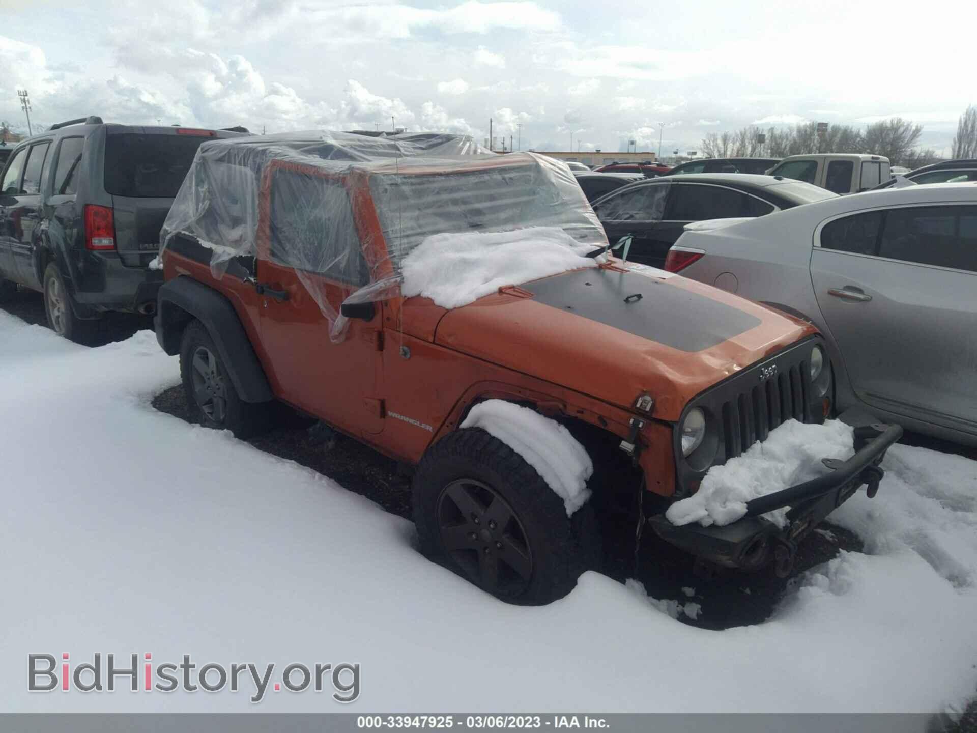 Photo 1J4AA2D16AL189229 - JEEP WRANGLER 2010