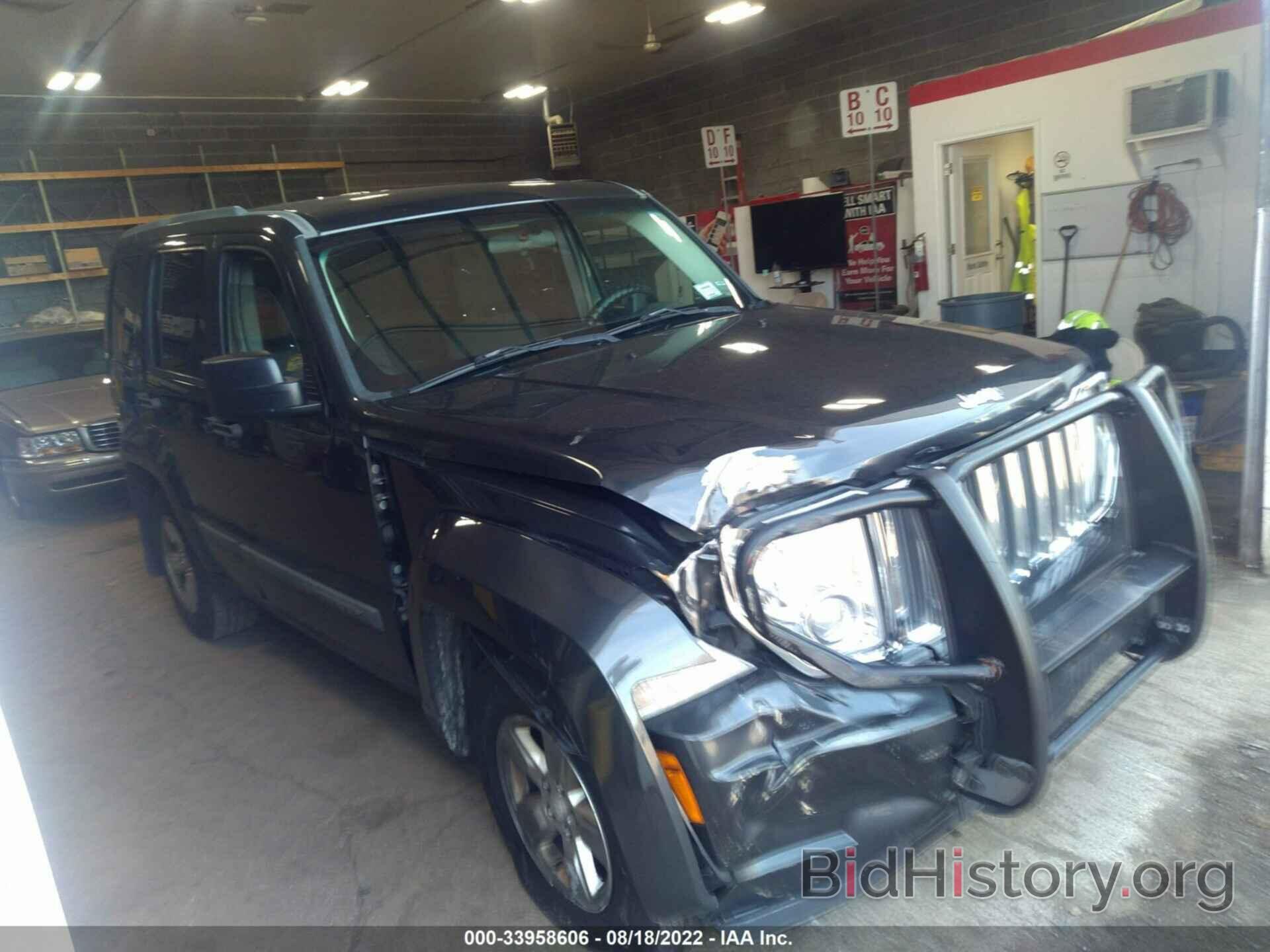 Photo 1J4PN2GK6BW533015 - JEEP LIBERTY 2011