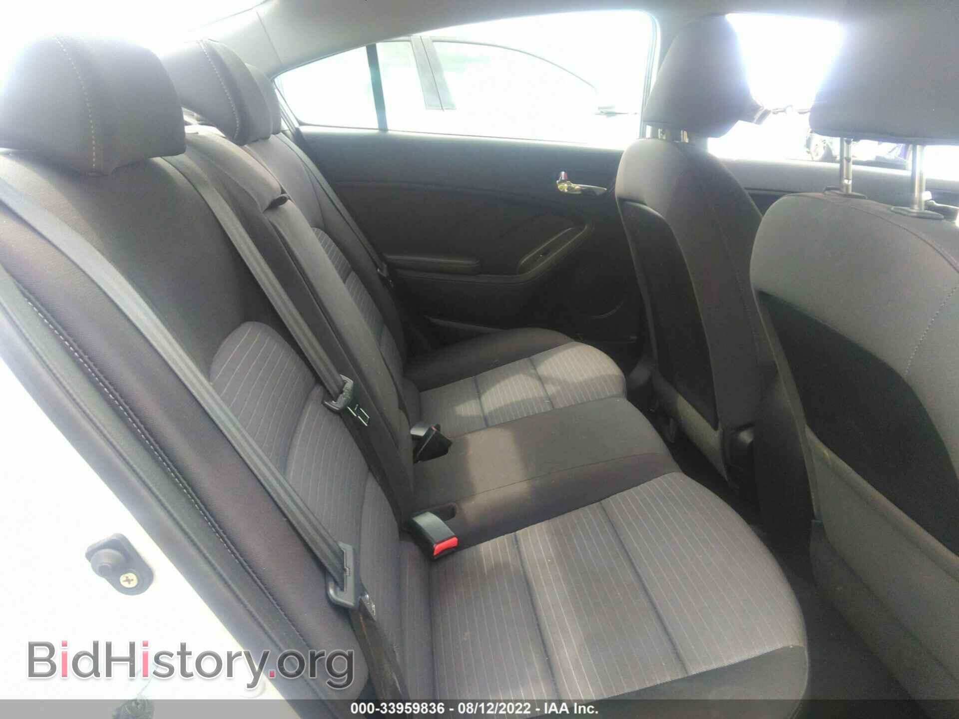 2015 KIA FORTE - VIN: KNAFX4A67F5368636 - Фото 8