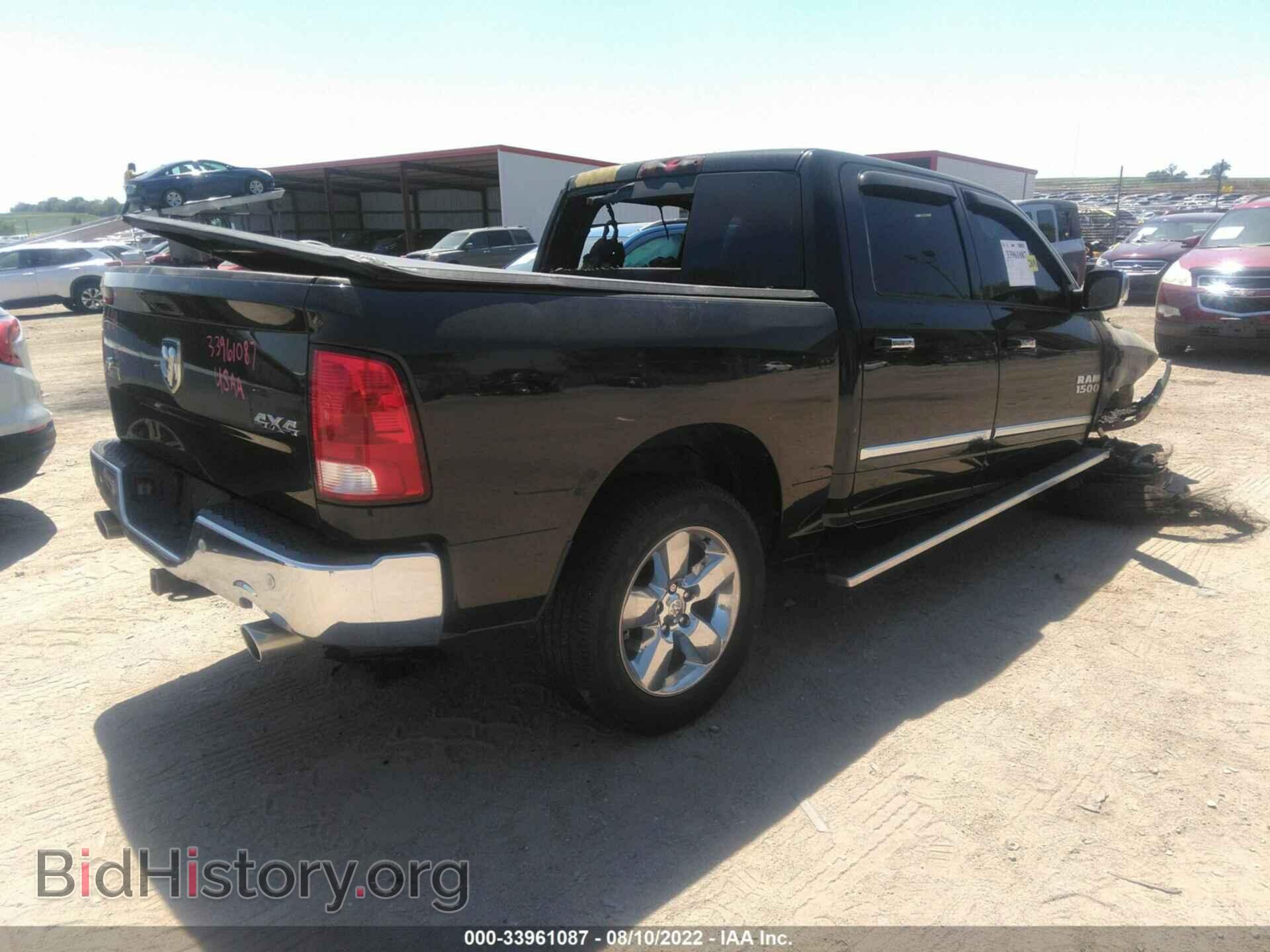 2016 RAM 1500 - VIN: 3C6RR7LT4GG215096 - Фото 4
