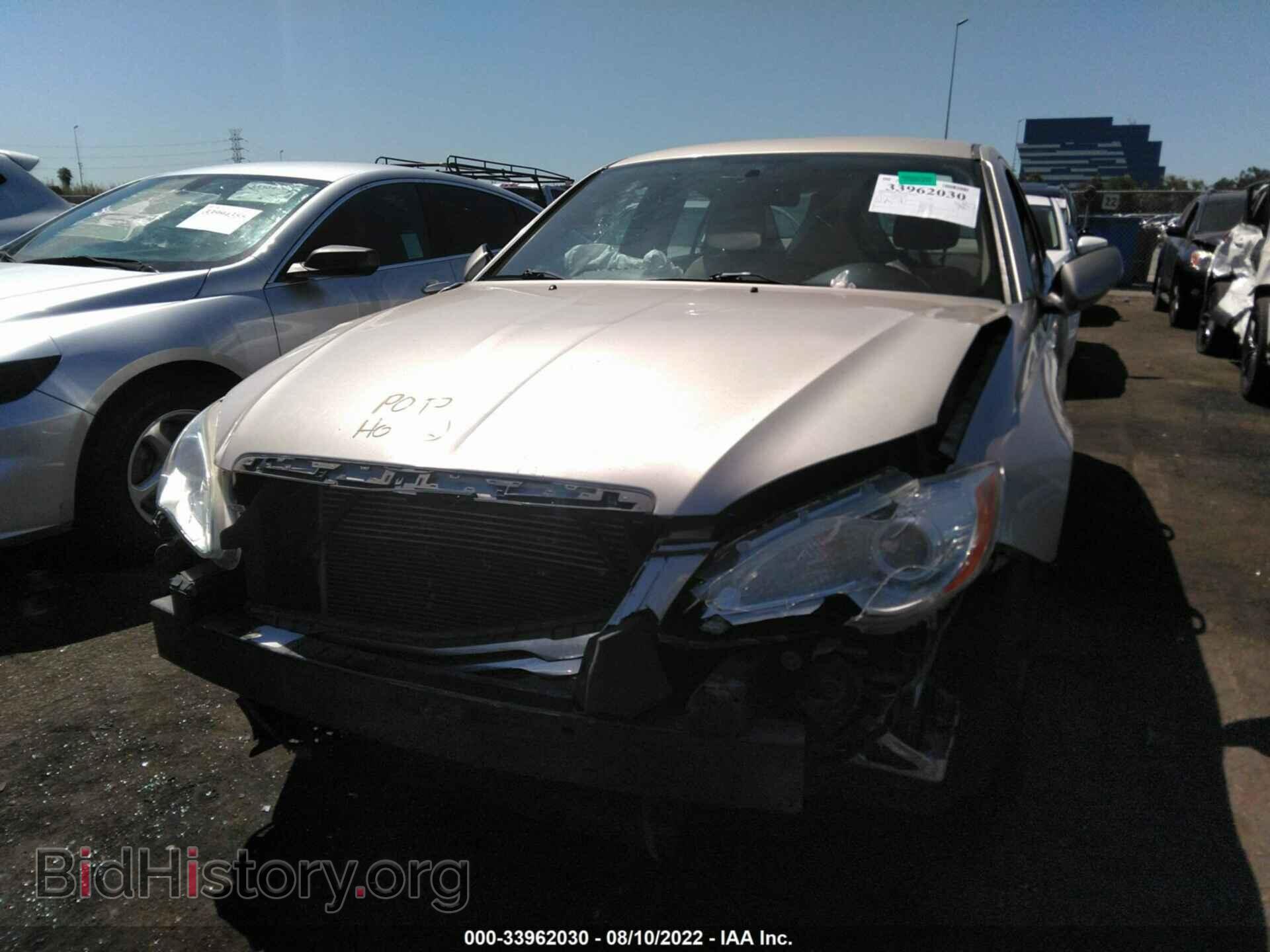2013 CHRYSLER 200 - VIN: 1C3CCBAB9DN587960 - Photo 6